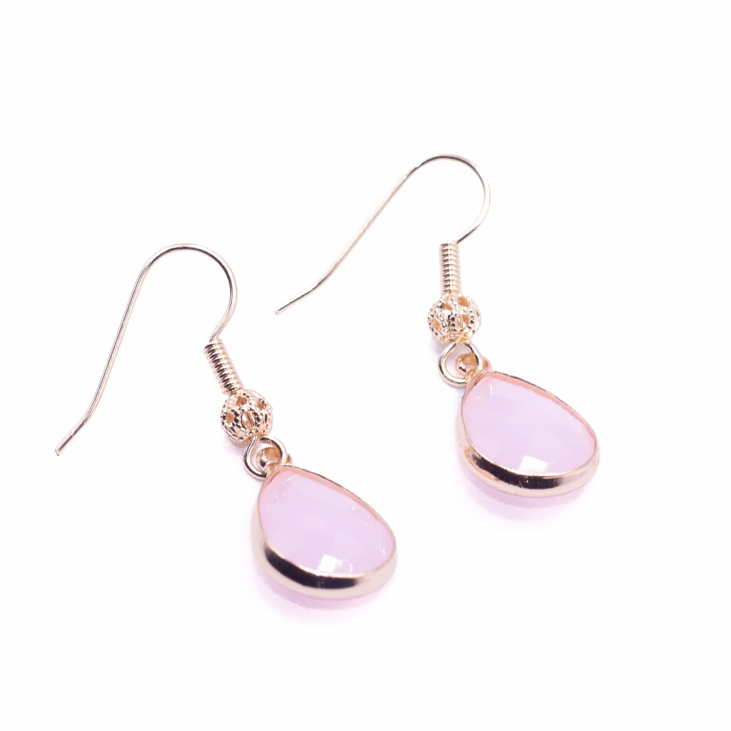 ZARZAMORA Pendientes Mujer Gota de Agua Cristal Transparente Forma de Lágrima Ribetes Dorados Acero Inoxidable Chapado en Oro 14k