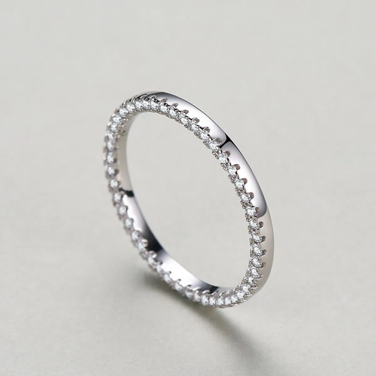 KnSam Anillo solitario de oro blanco de 9 K/14 K/18 K, joyas de oro auténtico, anillo apilable clásico con moissanita, anillos de pareja de oro blanco Au 375/585/750, talla 47-65