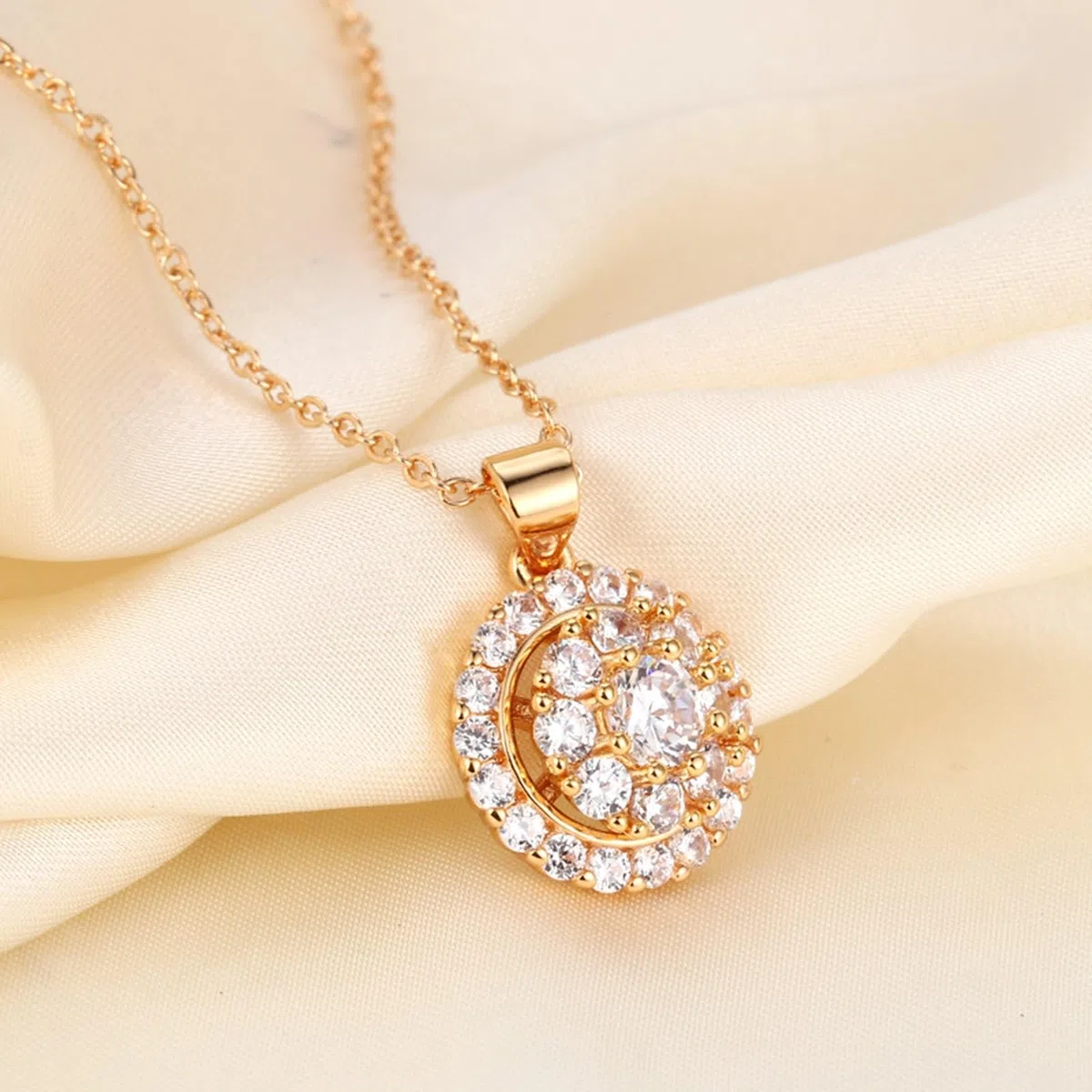 Collar de flores para mujer, oro amarillo de 14 quilates para mujer, colgante de flor, collar con colgante de diamante de laboratorio para ella