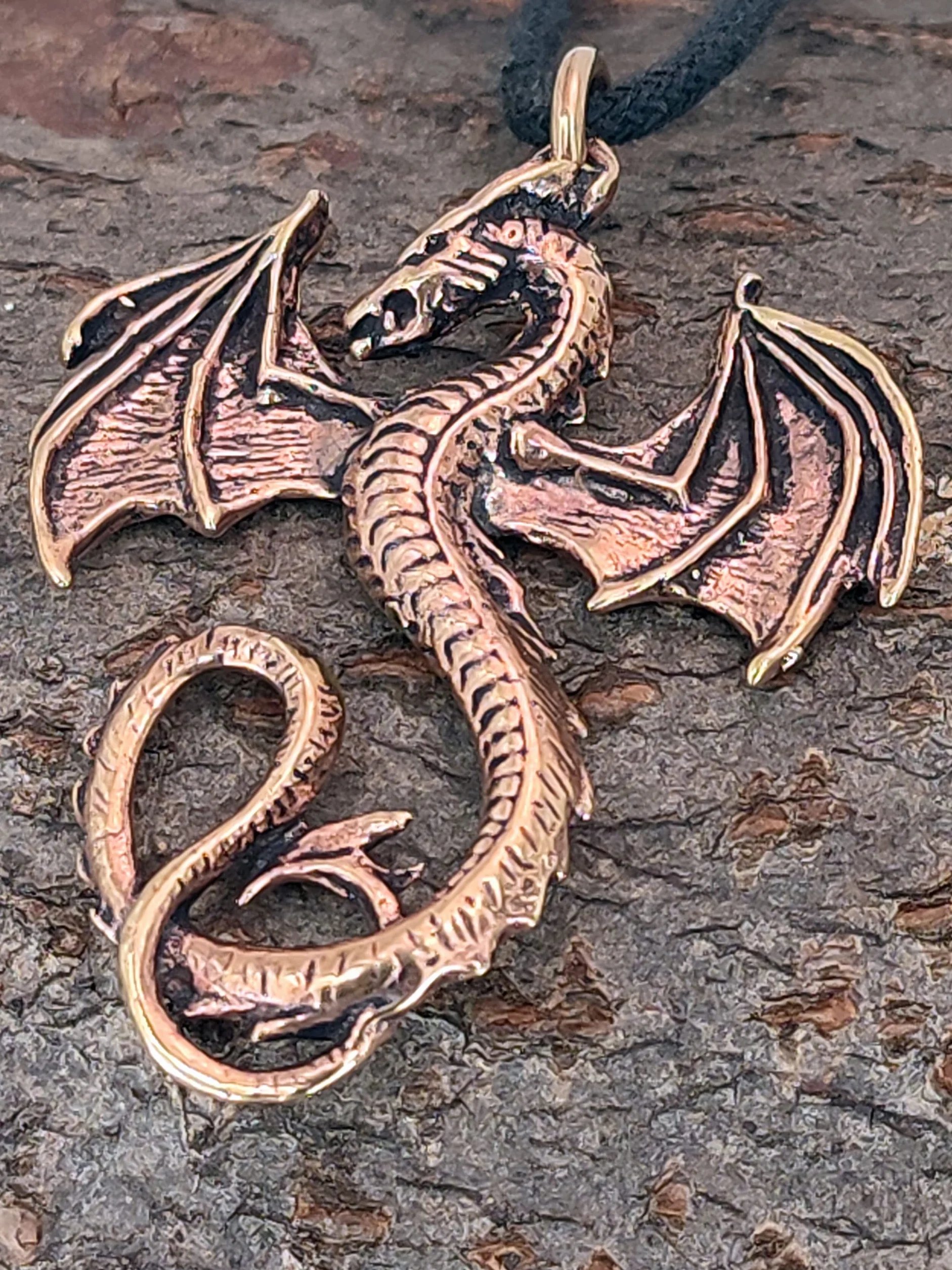 Gran Dragón Colgante de bronce nº 11