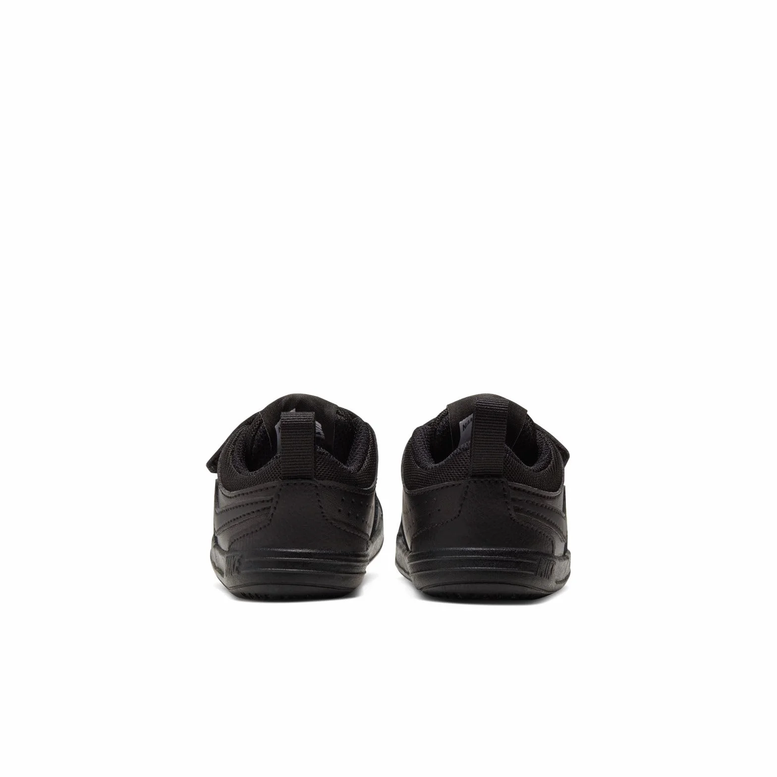 Nike Unisex Infantil Pico 5 (TDV), Black/Black, 19.5 EU