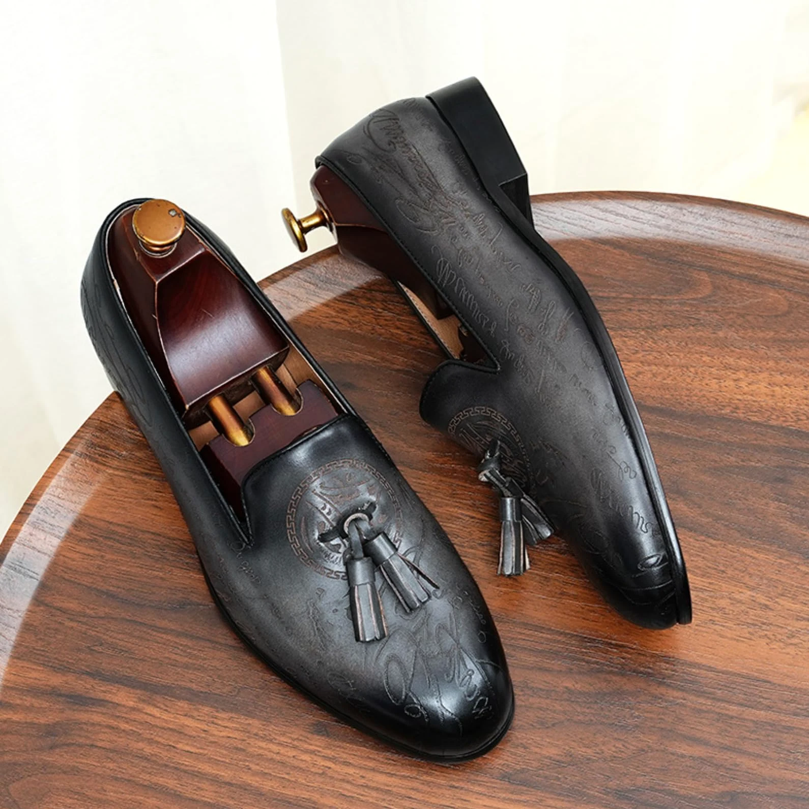 Genérico Mocasines Hombre con Borlas Zapatos Elegantes Formales de Lujo Slip On Calzado Business para Boda Oficina Eventos y Ceremonias