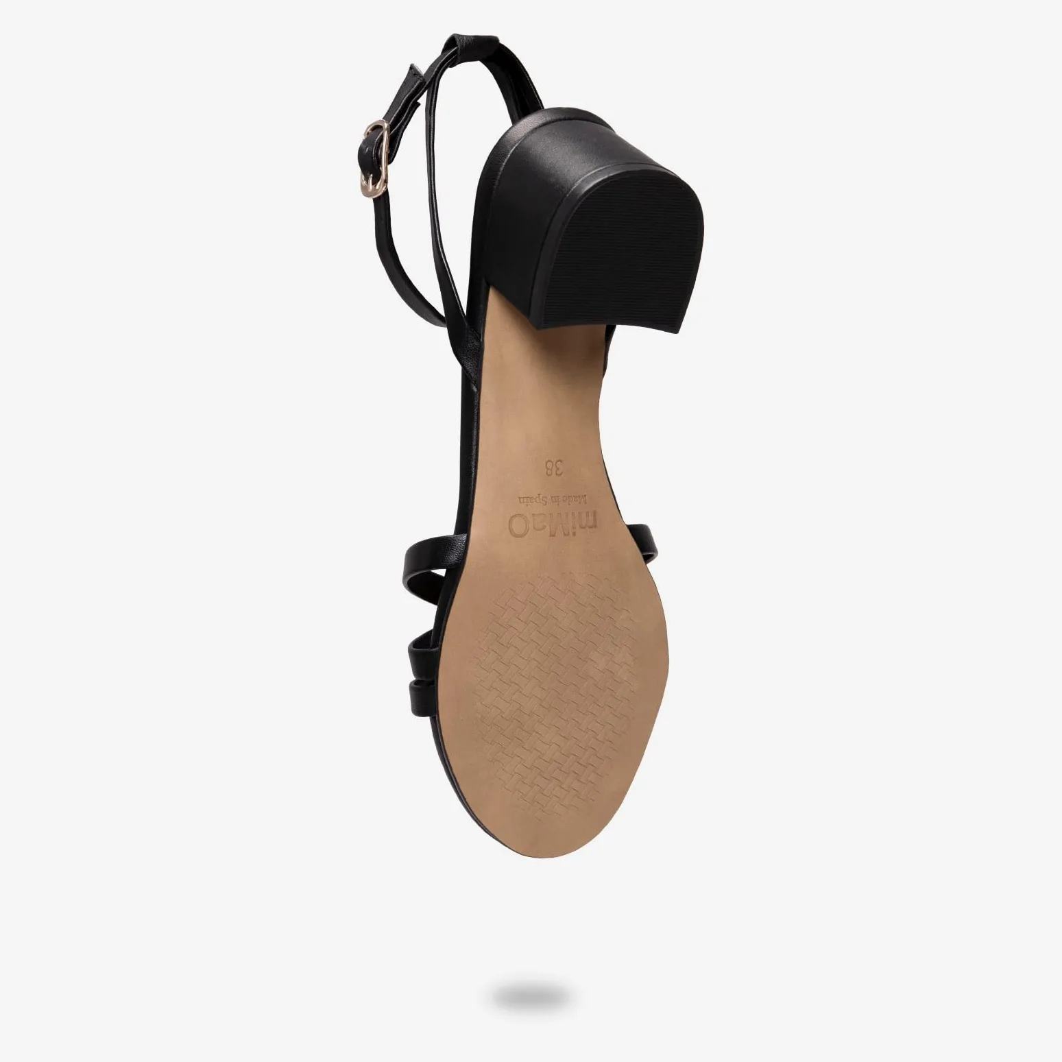 miMaO. Sandalias de tacón bajo de piel. Fabricadas en España