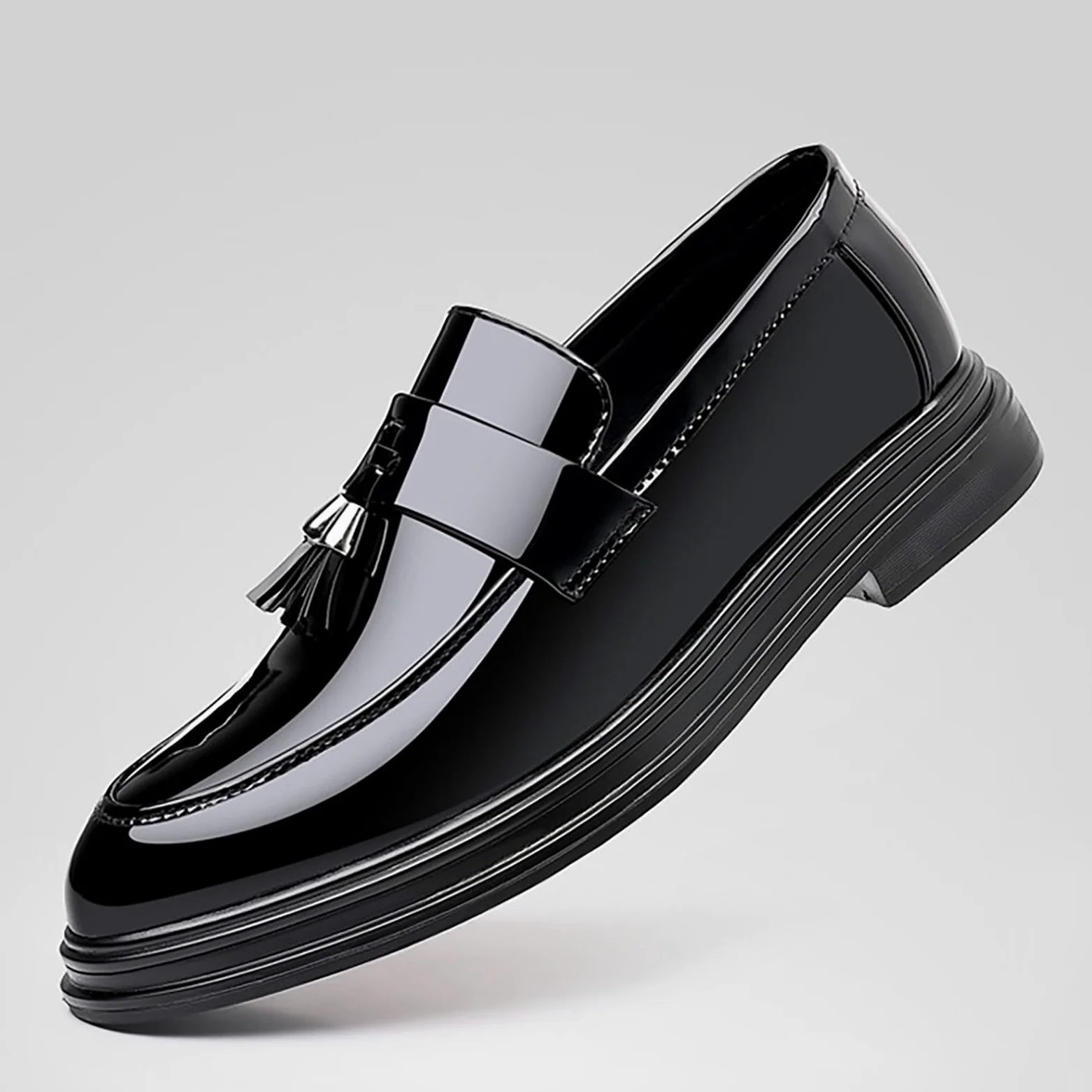 Mocasines con borlas brillantes para hombre, suela gruesa, zapatos de vestir elegantes e informales para fiestas y uso diario