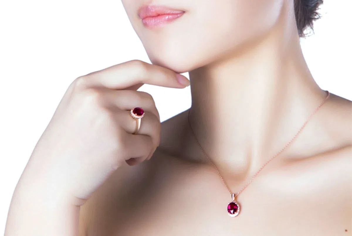 Collar con colgante colgante, cadena de oro rosa para mujer con muy buen corte de piedra preciosa de 18 quilates, lujoso collar de regalo para mujer