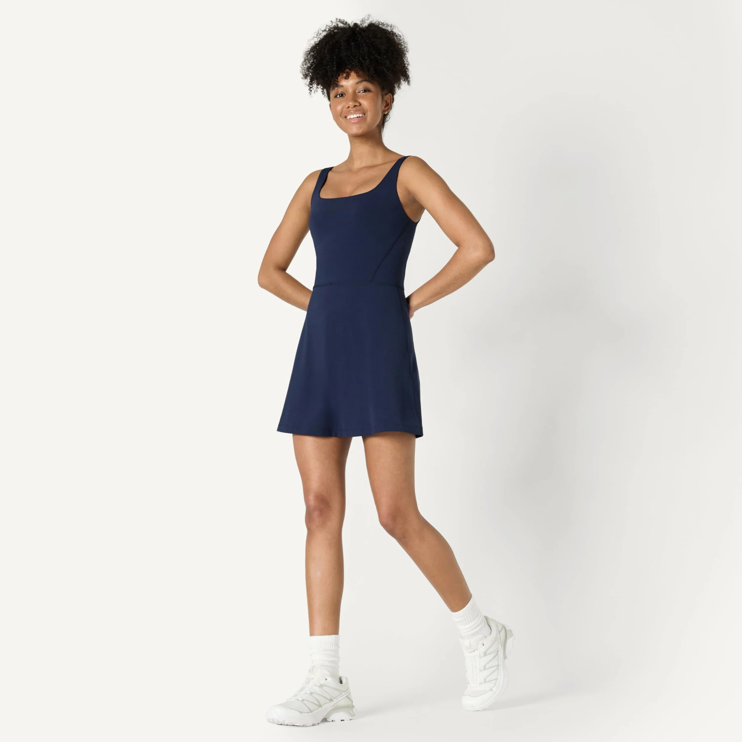 Amazon Essentials Vestido de Tenis FormFlex Largo Suave Mujer