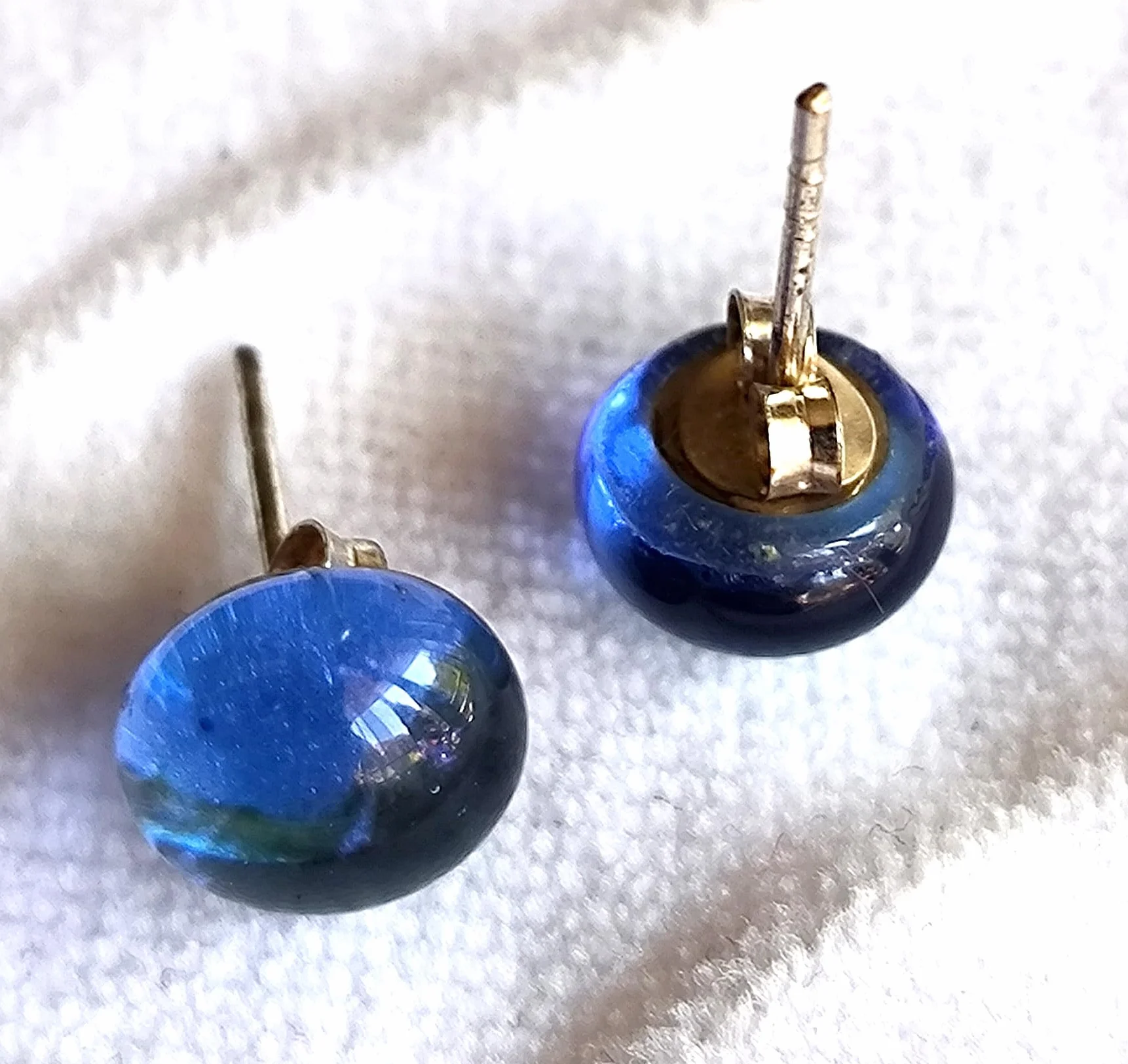 Pendientes de vidrio artesanal azul transparente
