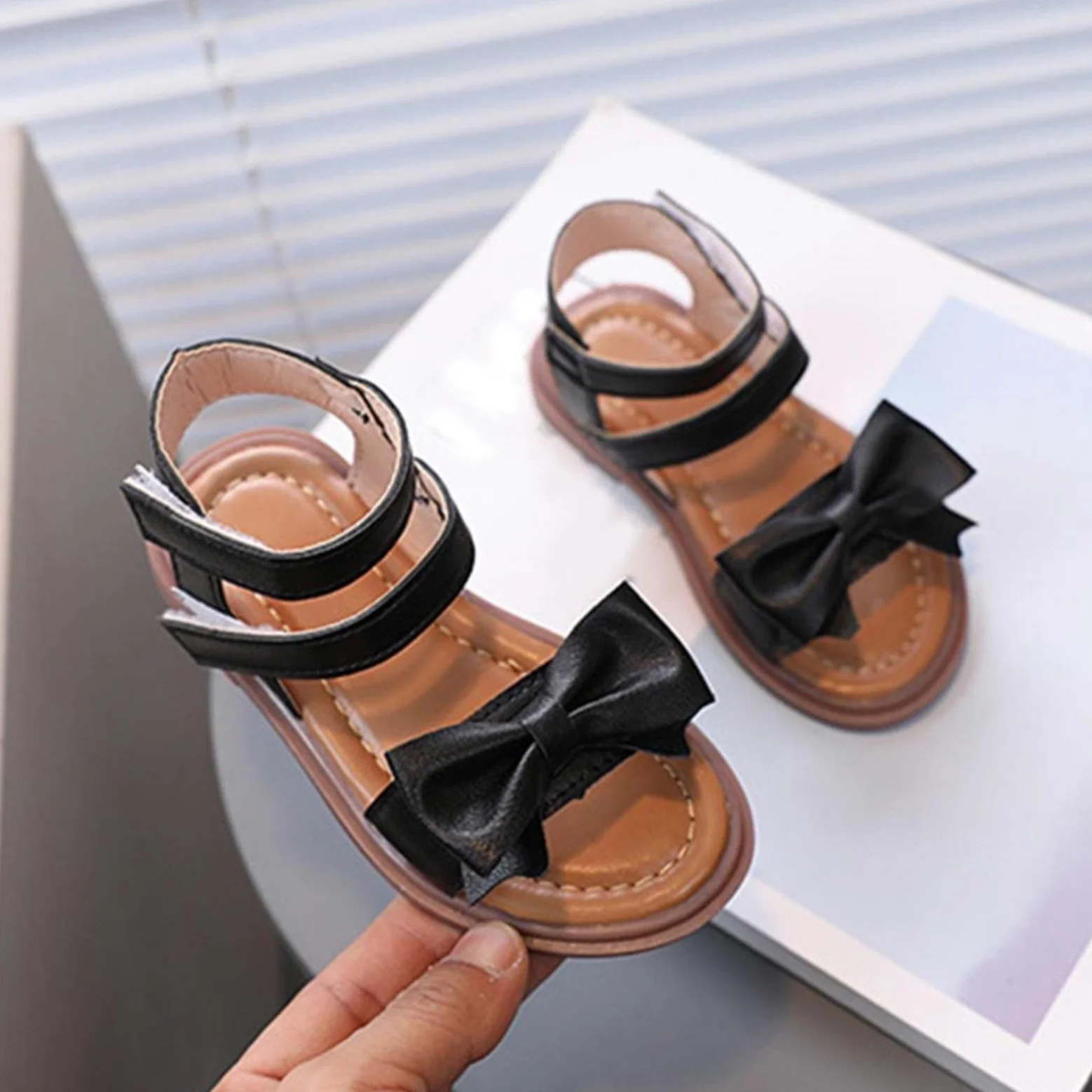 MMRTDJDR Generisch Sandalias para niña Sandalias de Verano con Lazo Zapatillas Sandalias para niñas con Suela Blanda Sandalias Romanas Sandalias de Verano Zapatos de Princesa para niñas