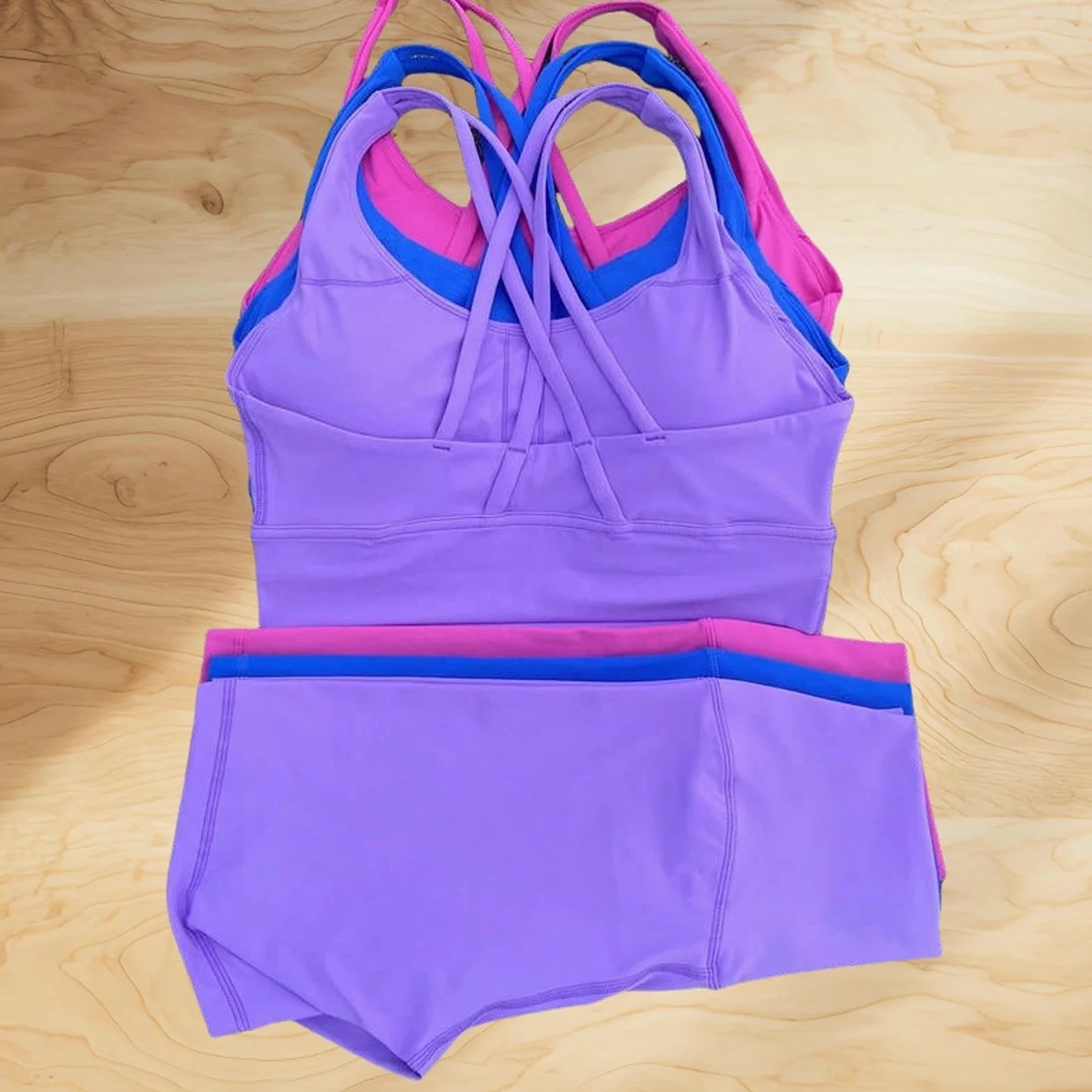 Conjunto de entrenamiento y fitness para mujer, suave, gimnasio, yoga, ciclismo, leggings cortos, traje deportivo para entrenamiento atlético