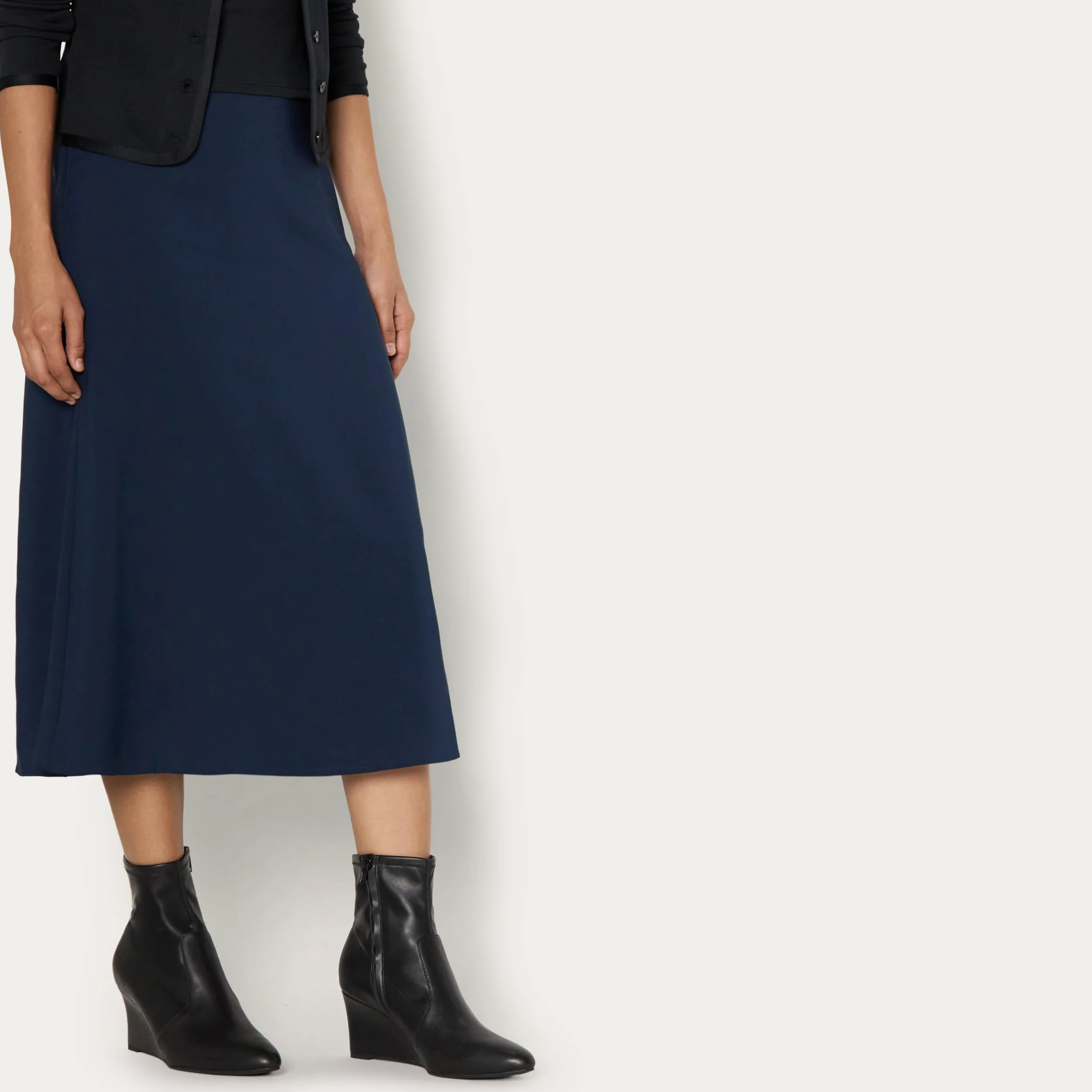 Amazon Essentials Botines de cuña con cremallera para mujer