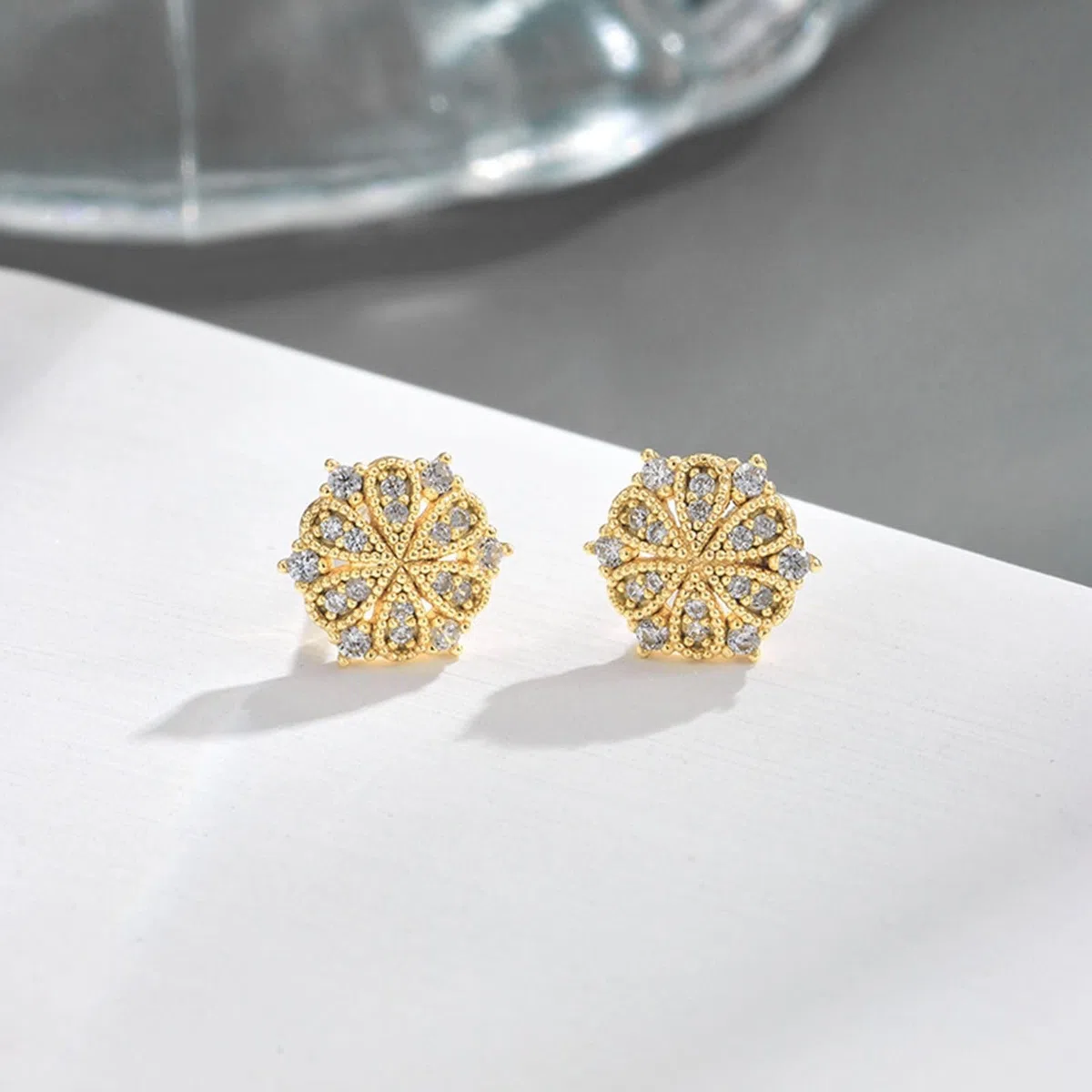 Pendientes de mujer en oro amarillo de 9 K/14 K/18 K Moissanita flor pendientes
