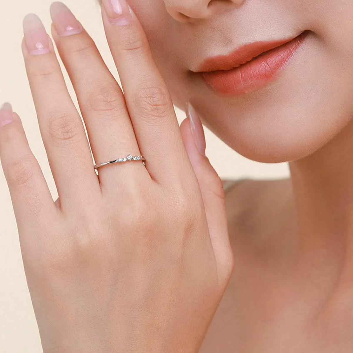 Anillo Mujer, Anillos Mujeres Delicado Anillo Apilable con Diamantes Fabricados en Laboratorio Plata Platino Tamaño 62 (19.7)