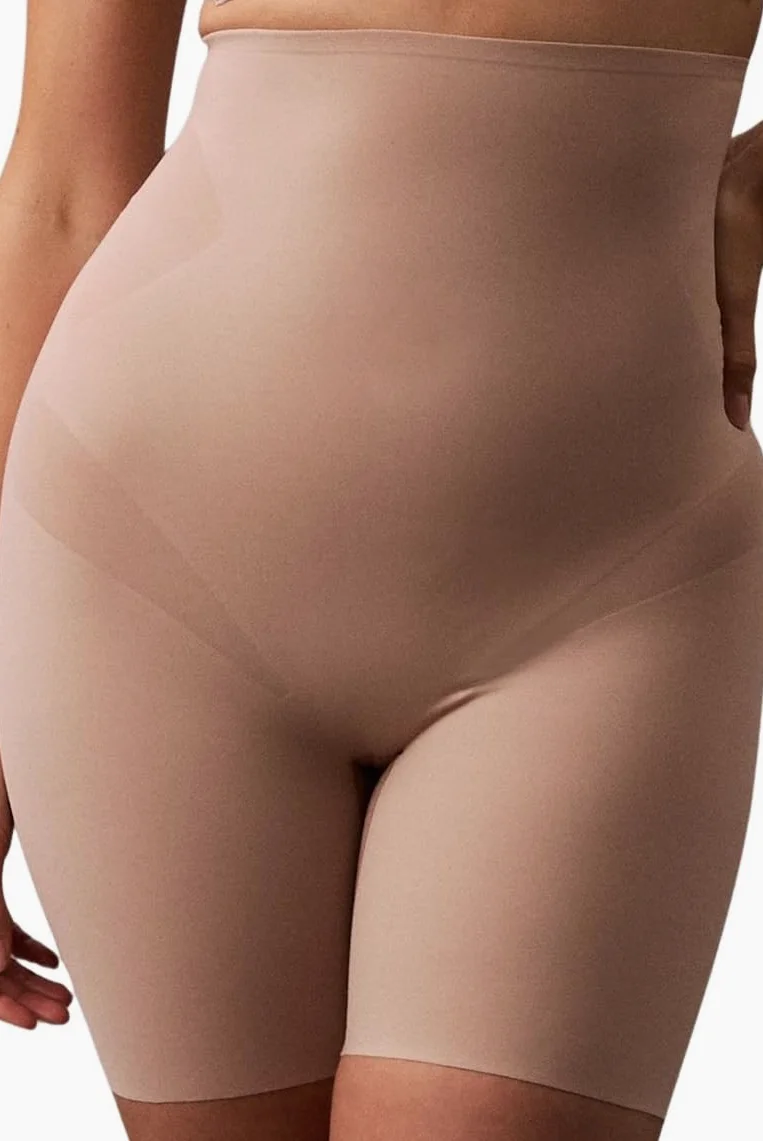 Calvin Klein Sculpted Firm Micro Thigh Short Lv00qf8175 Parte Inferior Mujer