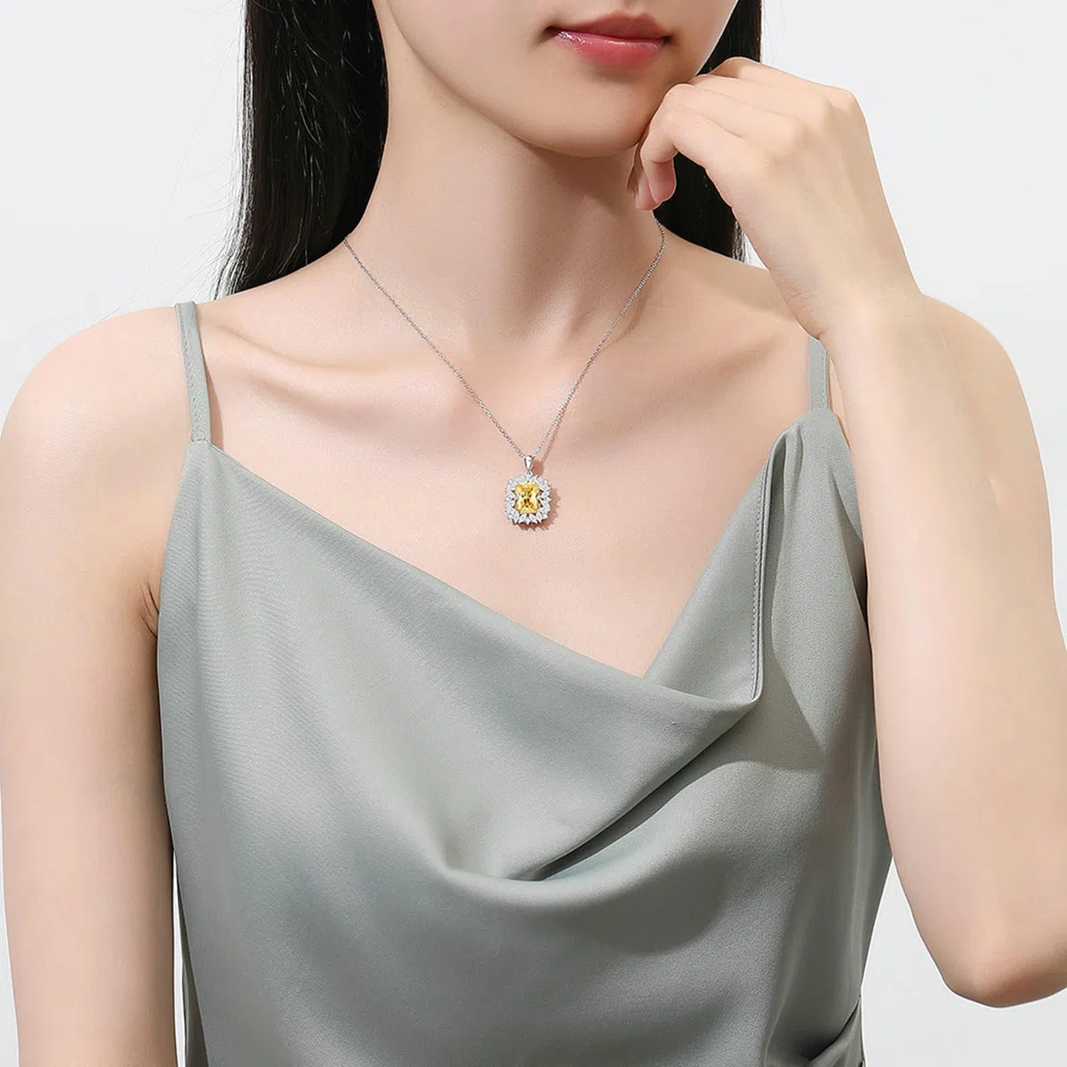 Collar de piedras preciosas para mujer, oro de 9/14/18 quilates, collar con colgante de flor con forma radiante de 4 quilates, citrino moissanita, oro real