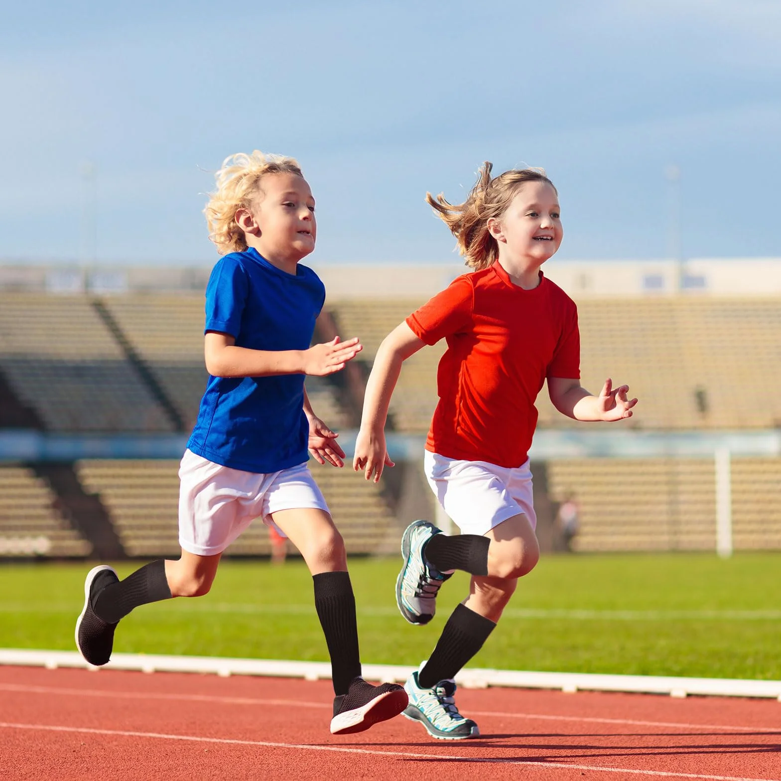 EUPSIIU 2 Pares Medias de Fútbol Largos para Niños Calcetines Deportivos de Niños Largo Tubo de Calcetines, Calcetines de Fútbol, Baloncesto, Rugby, Correr, Niños Niñas 5-13 Años (Negro)