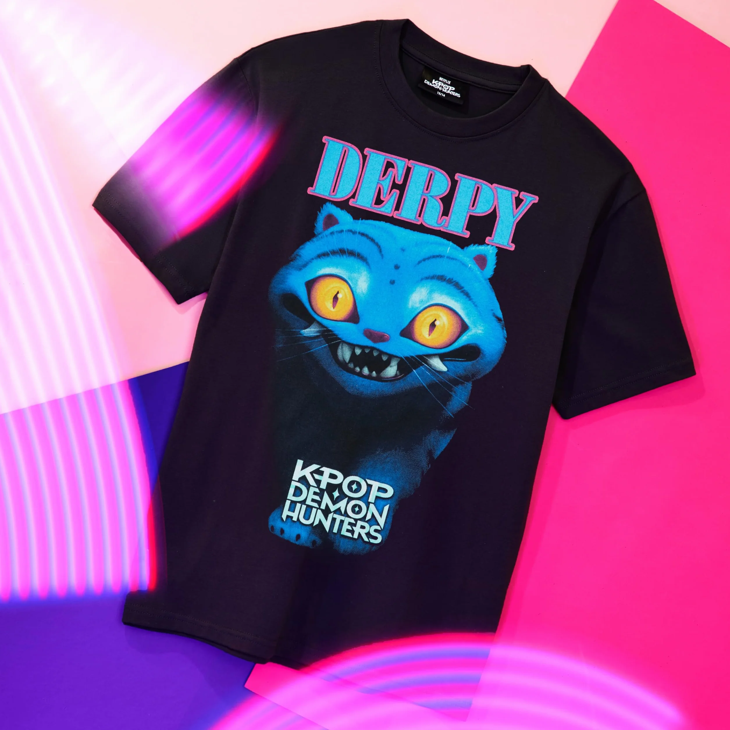 KPop Demon Hunters Oficial Camiseta Niña Manga Corta, Huntrix Saja Boys Derpy Tiger, Regalo Niña Chica