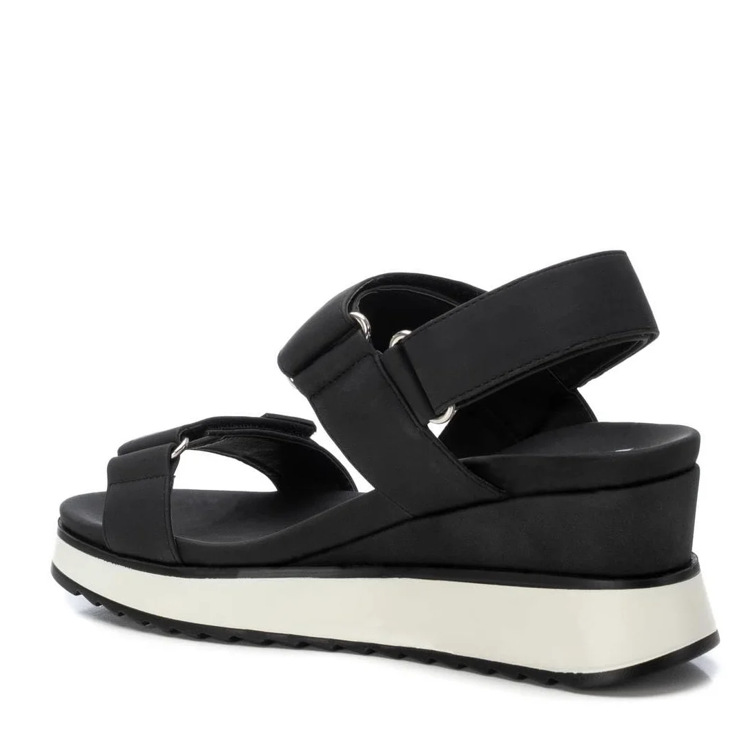 XTI - Sandalia Mujer - Calzado Cómodo y Versátil - Moda casual