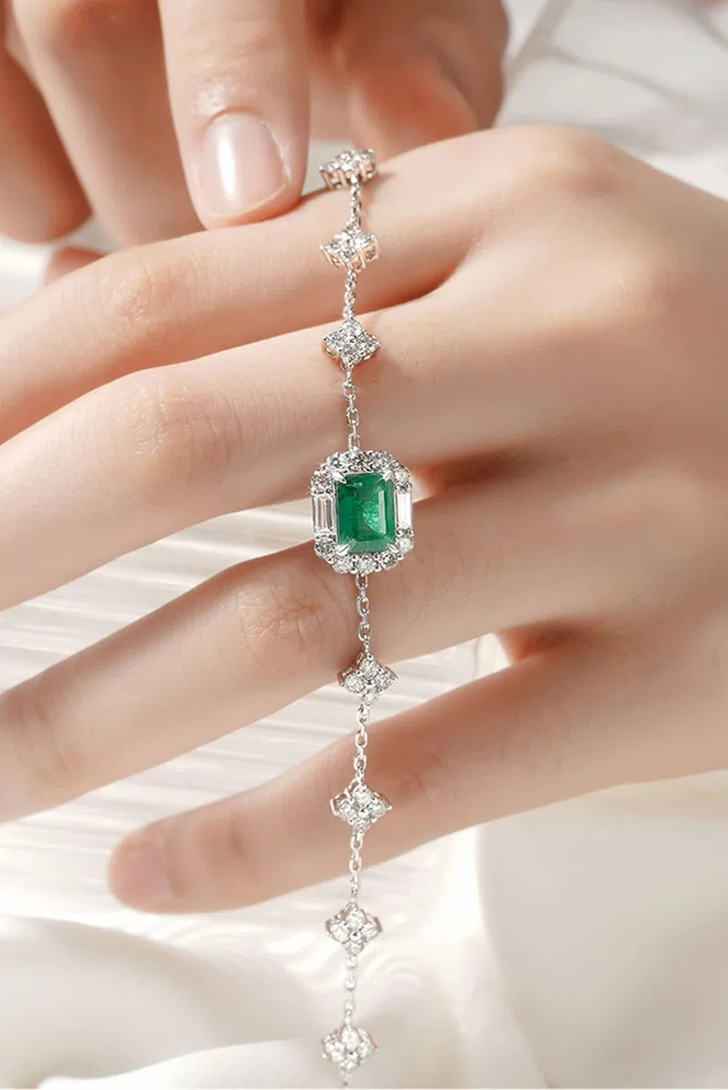 Pulsera de Oro Blanco Mujer 9K / 14K / 18K, Rectángulo con Esmeralda Creada de 0,63 ct y Moissanita de 1,3 ct, Cadena Extensible 16 CM + 5 CM, Pulseras de Mujer Ajustable de Plata Verde
