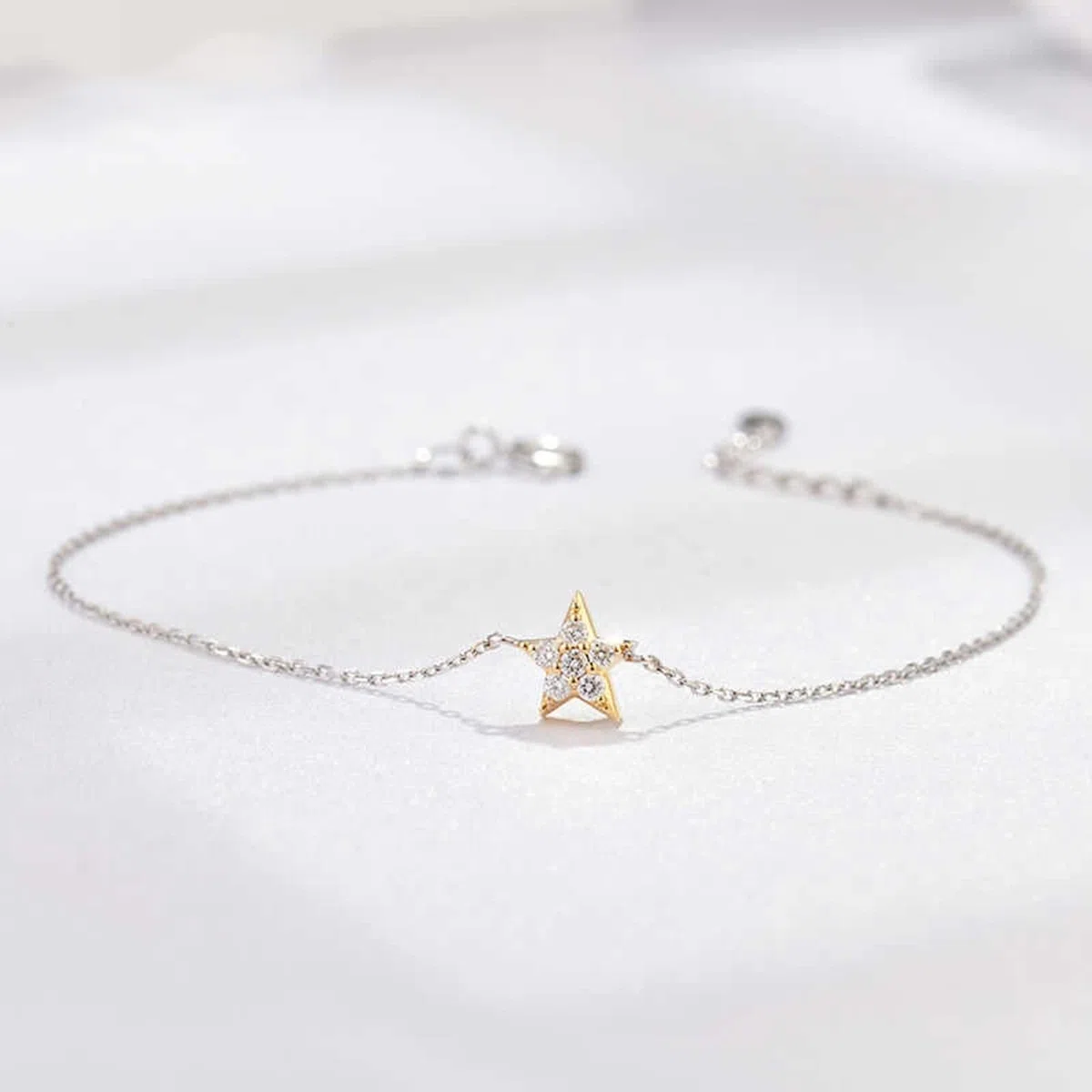 Pulseras de moda para mujer, pulsera de promesa con diamantes blancos de 0,08 quilates, cadena de estrella de oro amarillo y oro blanco