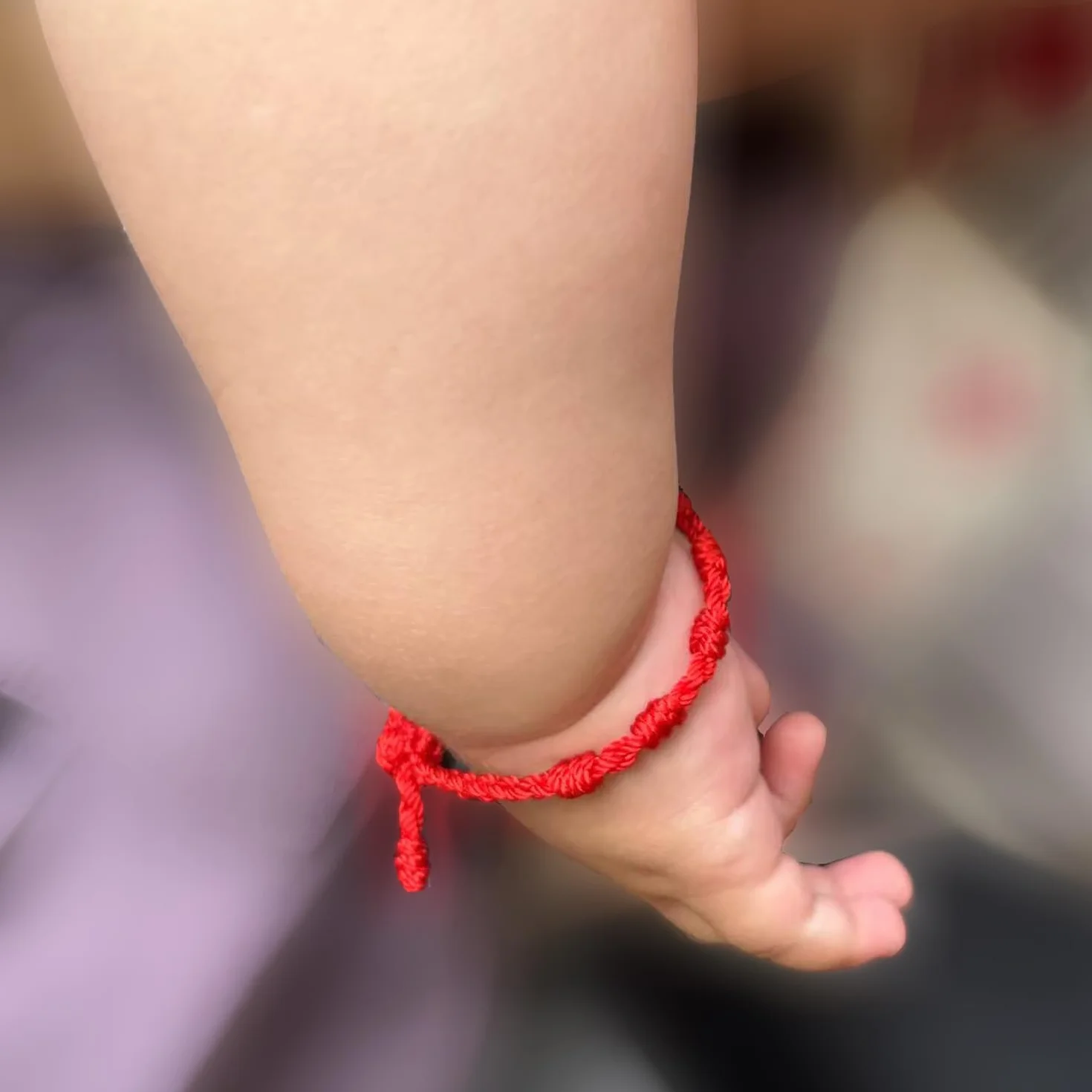 Pulsera de Hilo Rojo 7 Nudos Protección Bebé Recién Nacido hasta 3 Años Amuleto Regalo Bautizo