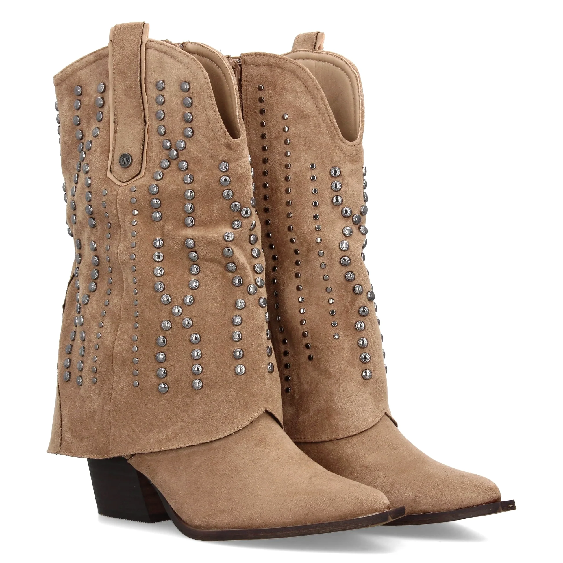 Botin Cowboy para Mujer con Diseno campero. Tachuelas metalicas, Punta Fina y Tacon. Ideal para la Temporada Otono Invierno.
