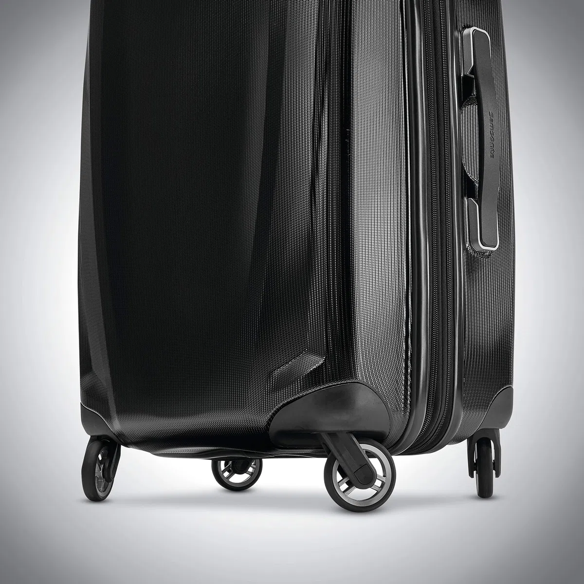 Samsonite Winfield 3 DLX - Maleta rígida con Ruedas giratorias, Black, 3-Piece Set (20/25/28), Winfield 3 DLX Hardside - Equipaje expandible con Ruedas giratorias