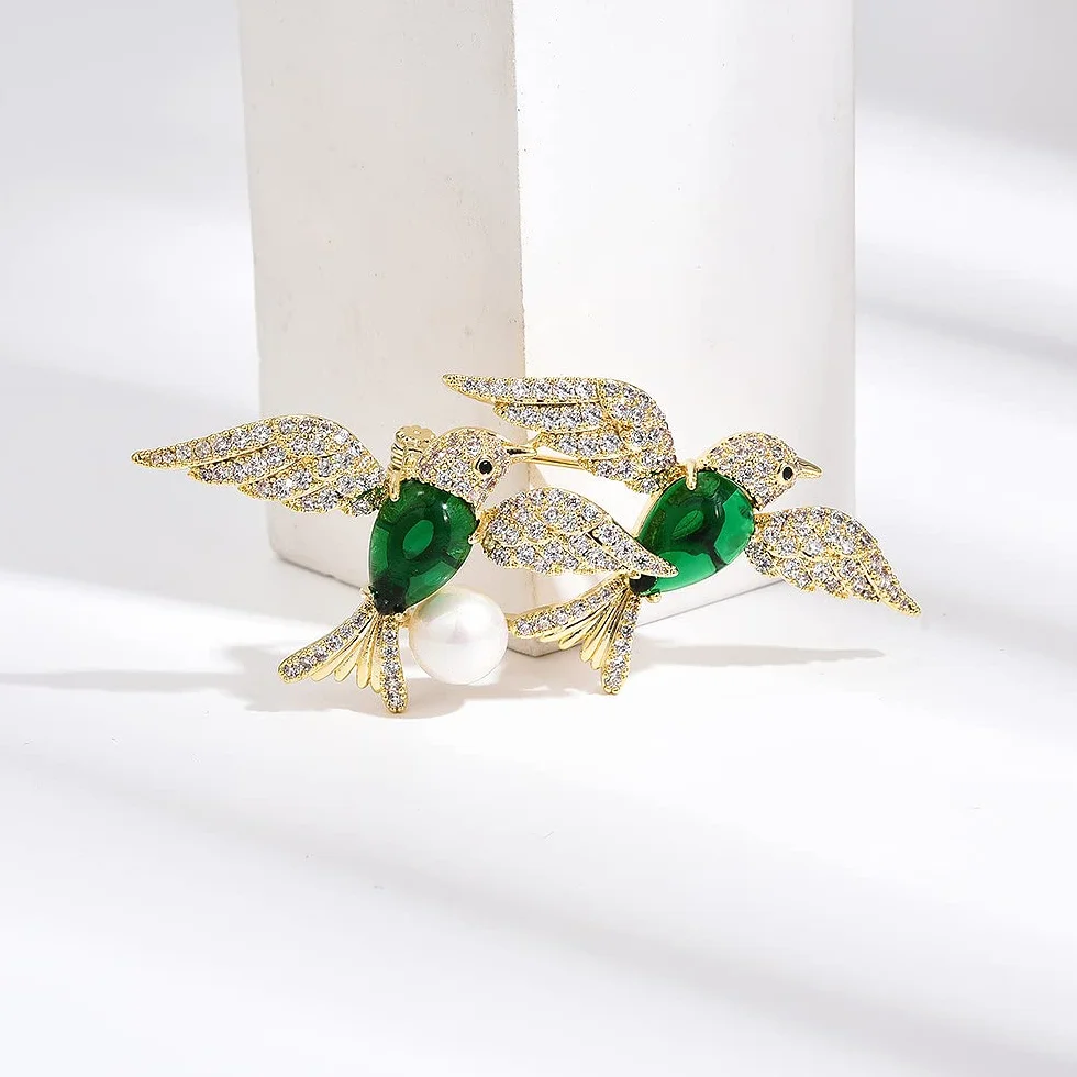 Broche con Forma de pájaro para Mujer, de Moda, para Solapa, con diseño de Doble Golondrina Volando y Perlas de imitación.