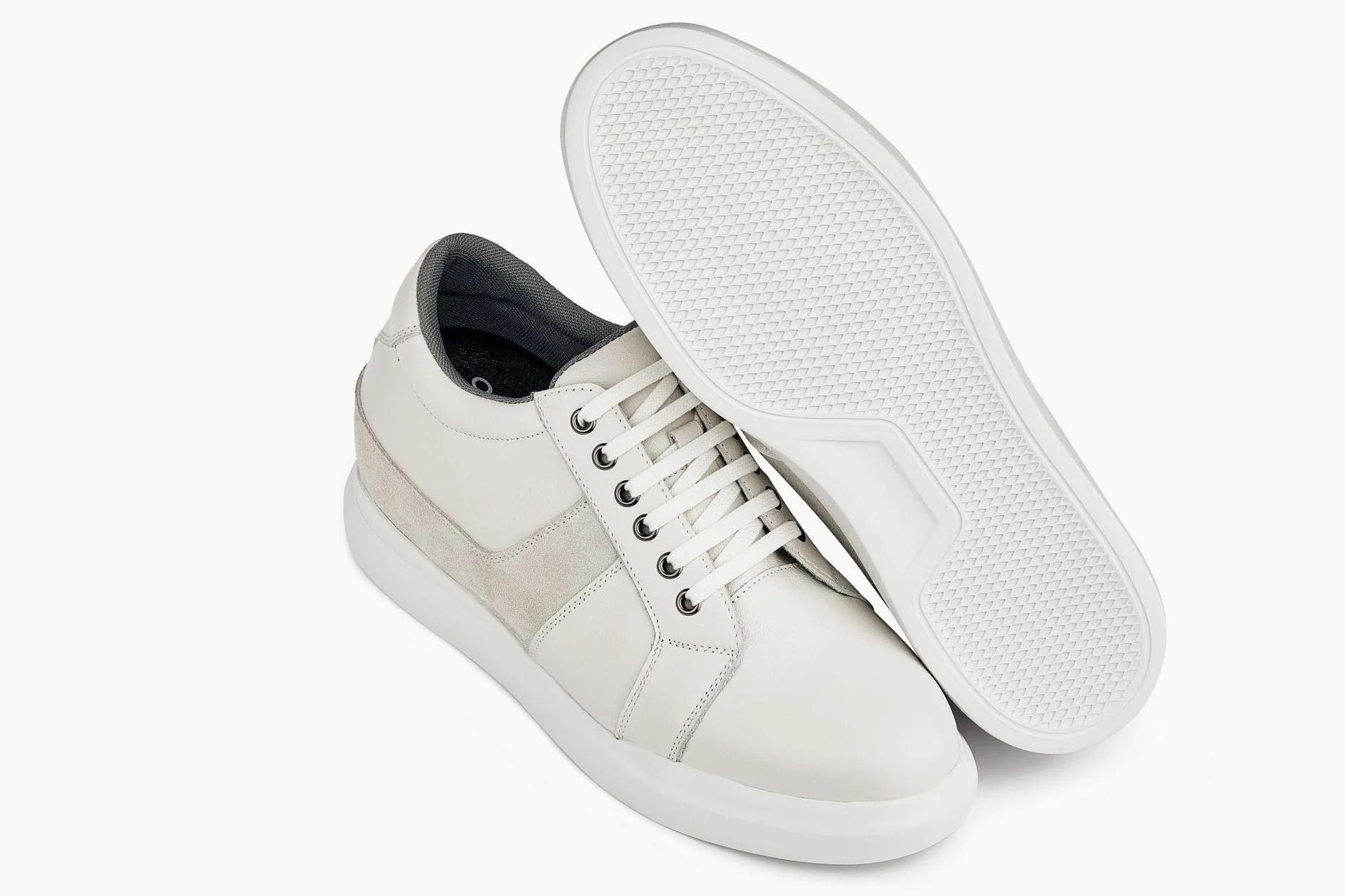 CALTO Zapatos invisibles para hombre con elevación de altura - Zapatillas de deporte de moda con cordones de cuero ligero - 3 pulgadas más alto