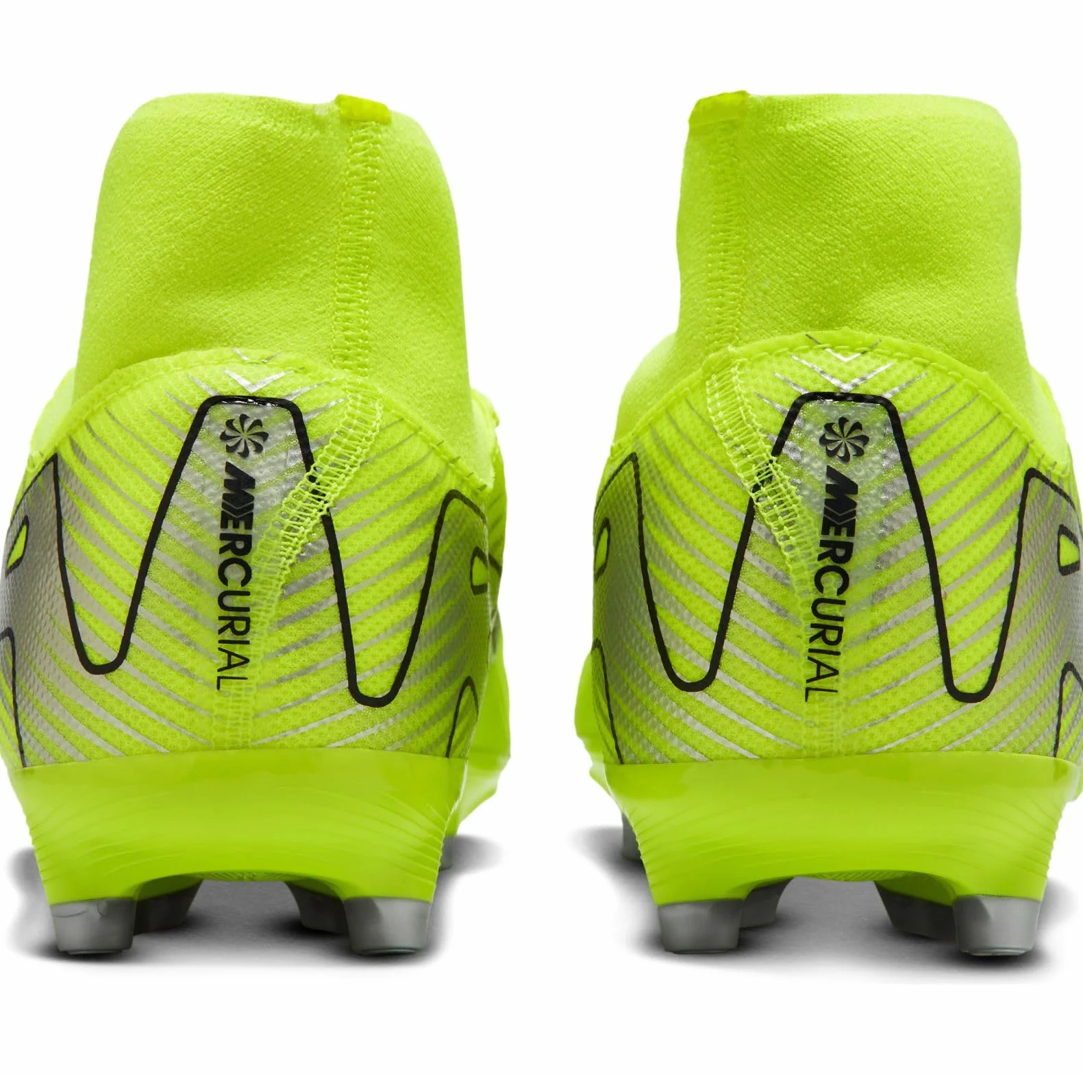 Nike Mercurial Superfly 10 Academy Sneaker