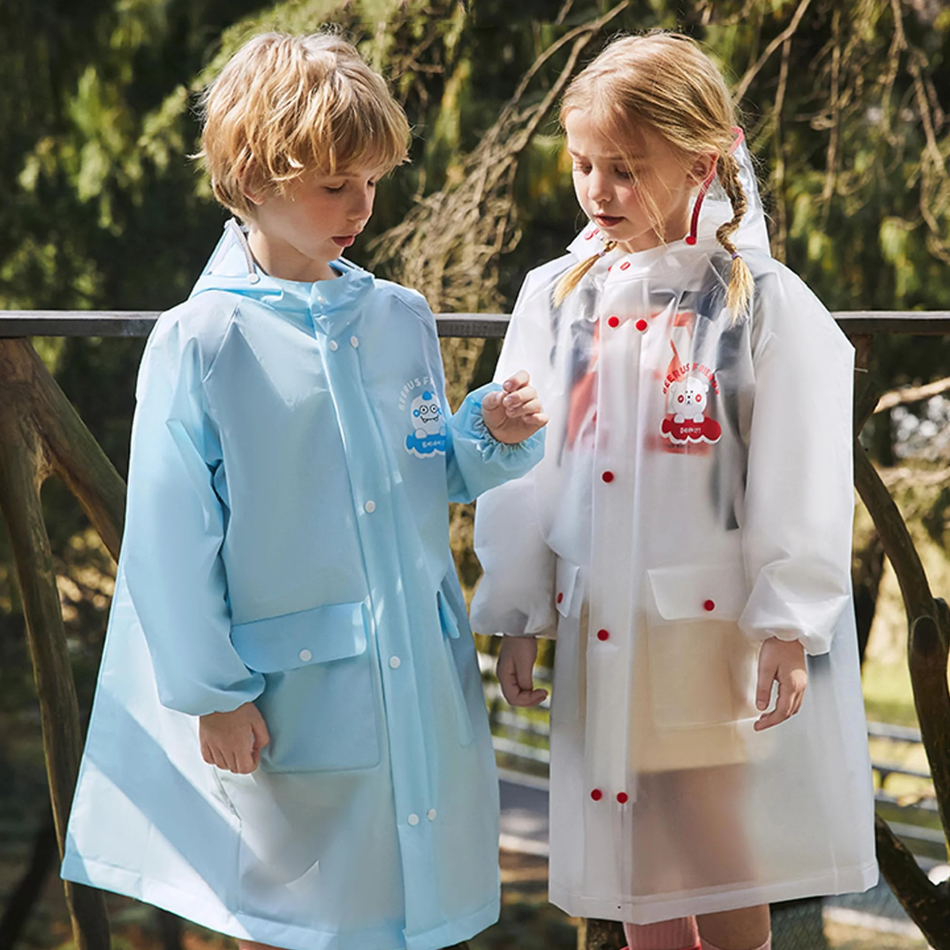 Fewlby Abrigos Impermeables Chubasquero para Niño Niña Poncho de Lluvia Transparente Chaqueta Impermeable con Capucha Infantiles Reutilizable Traje de Lluvia 6-16 Años