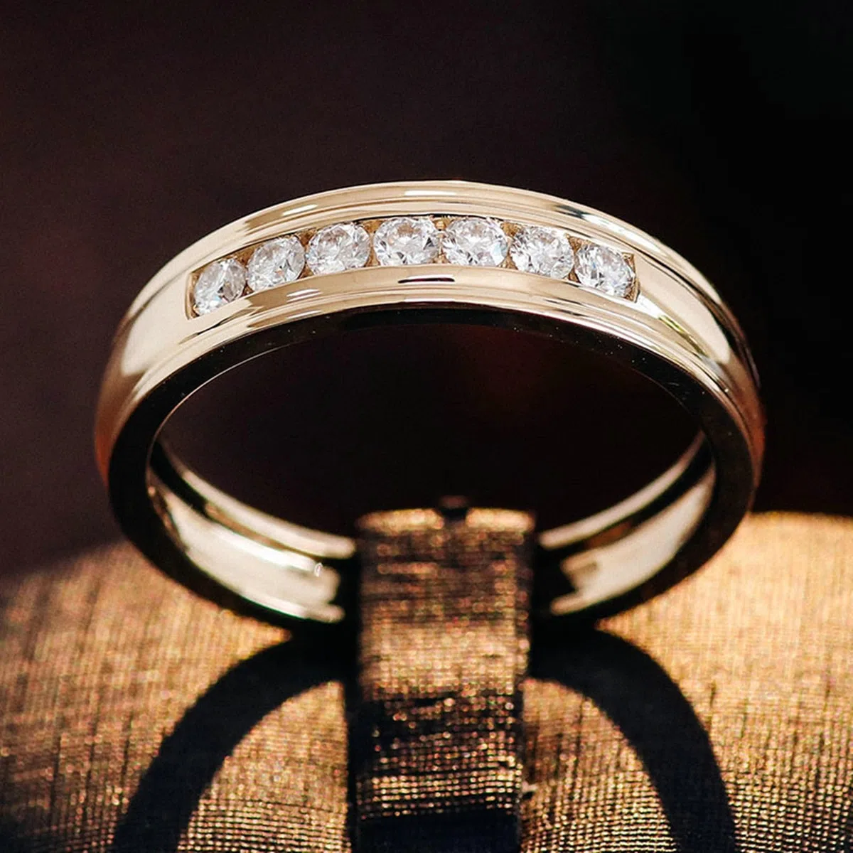 Anillo de compromiso de oro amarillo de 18 quilates, para parejas, oro redondo, blanco, moissanita, sencillo