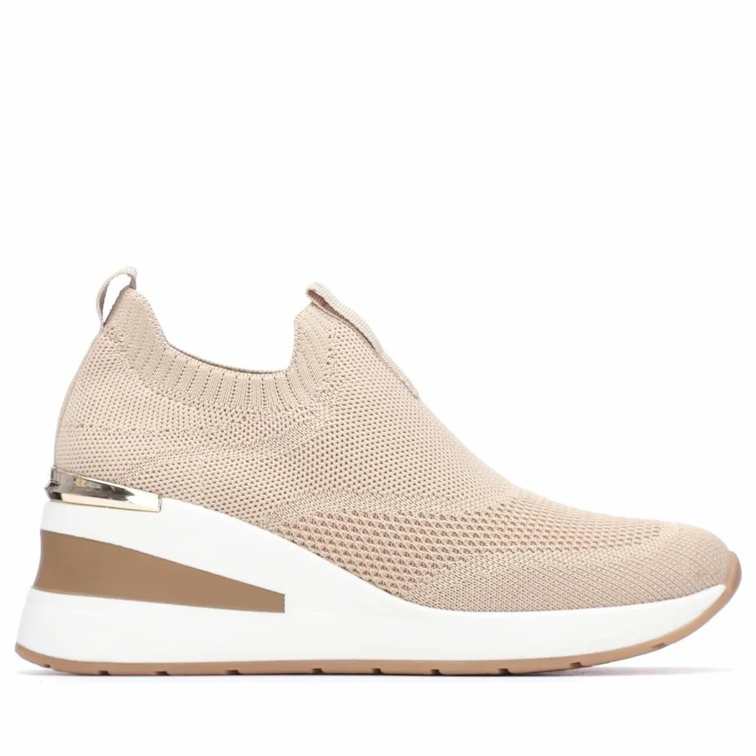 XTI - Zapatilla Mujer - Calzado Cómodo y Versátil - Moda Casual