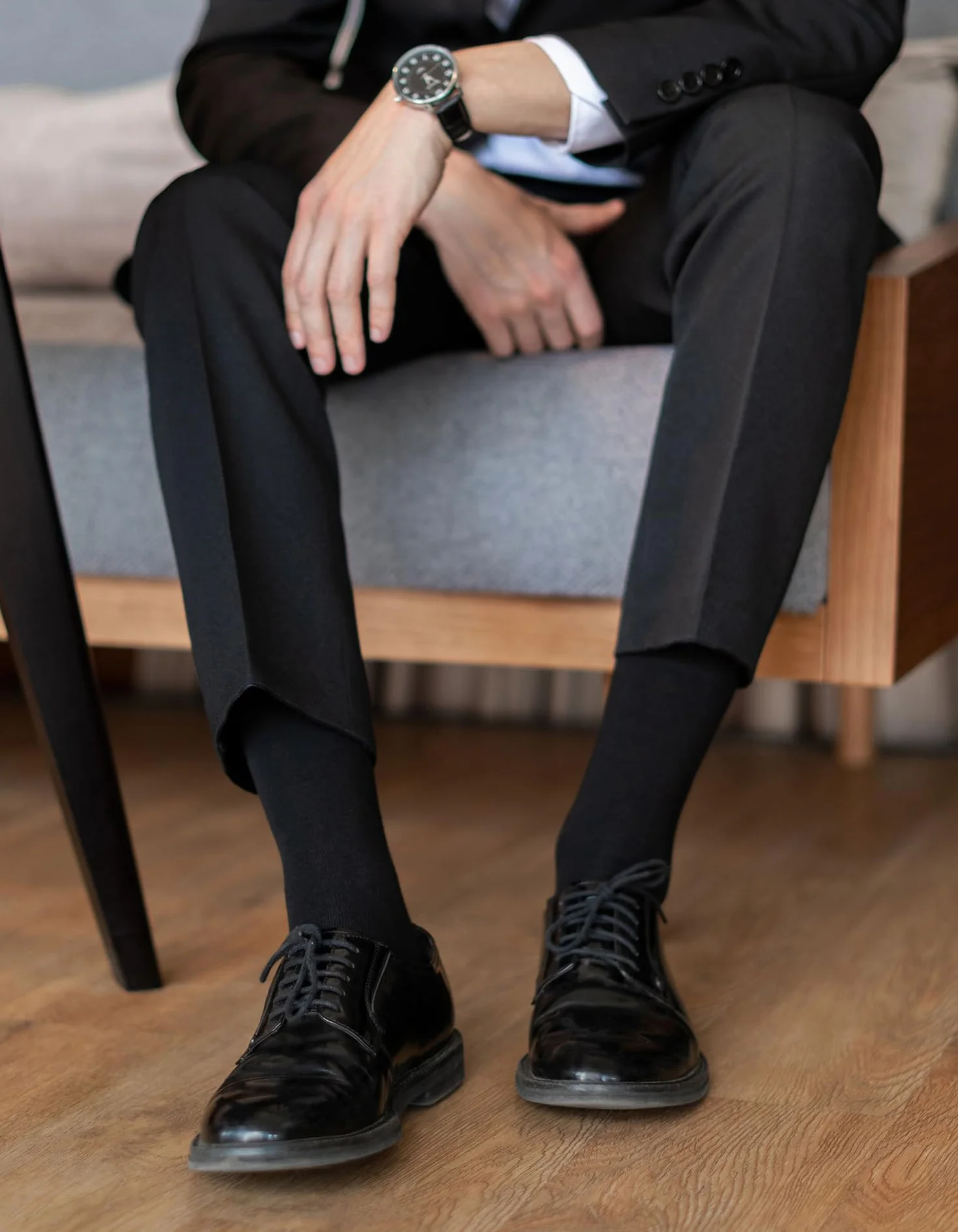 CLOSEMATE 6 Pares Calcetines Ejecutivos Hombre Altos Finos Transpirables Largos Sin Costuras de Trabajo Elásticos Traje Vestir Algodon Negros