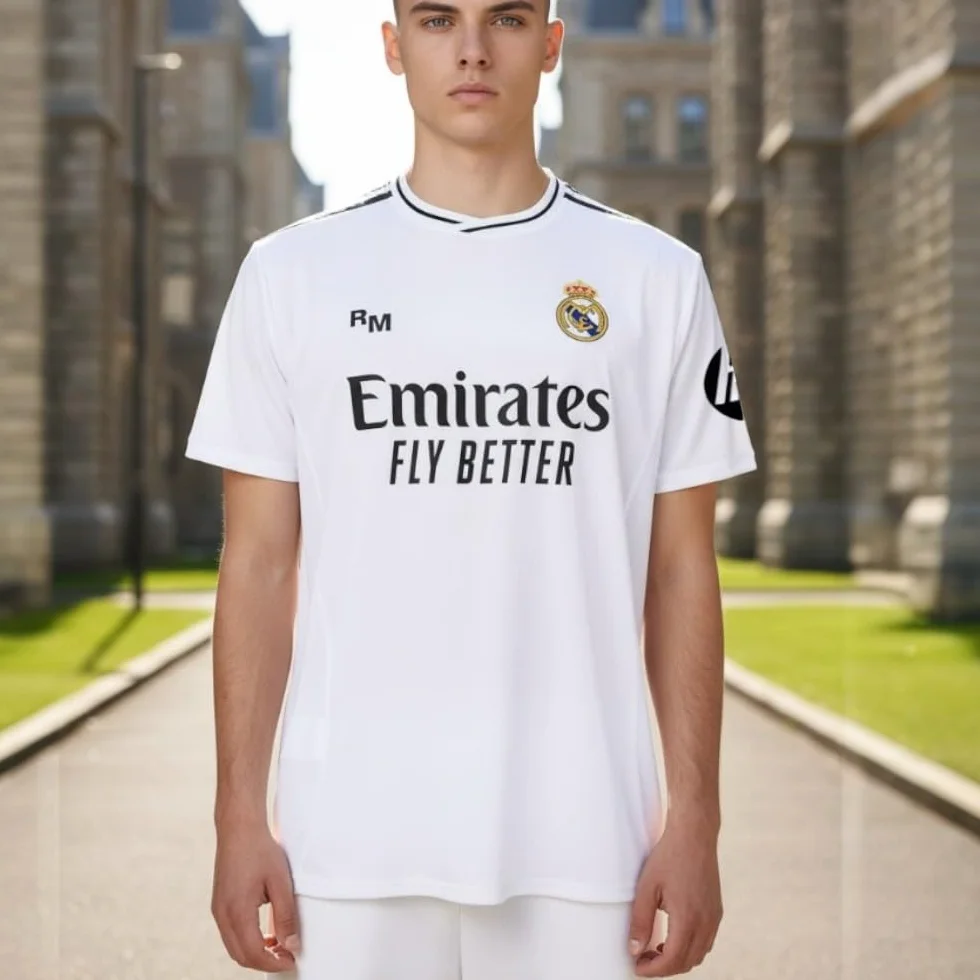 Real Madrid Camiseta Personalizada con tú Nombre de la Primera Equipación Temporada 2024-2025 - Réplica Oficial Autorizada con Licencia - Adulto