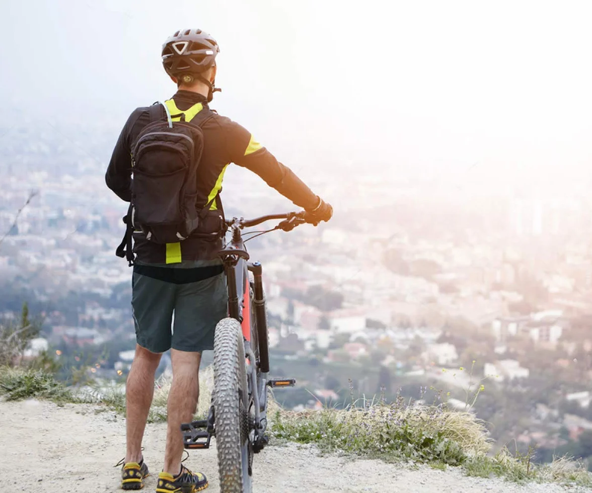 Sportneer Pantalones Cortos de MTB, Pantalones Cortos de Ciclismo para Hombre con Acolchados en 3D Pantalones Transpirables para Bicicletas de MTB Pantalones Cortos de Ciclismo para Exteriores
