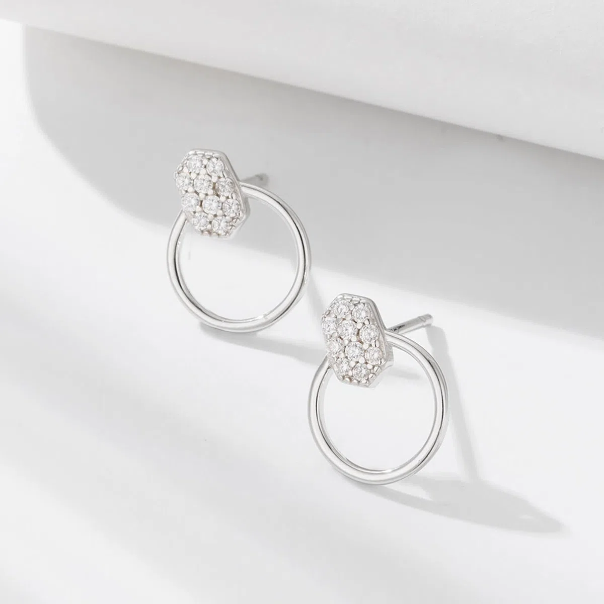 Pendientes de tuerca de oro de 9/14/18 quilates para mujer, aretes circulares de moissanita de oro real