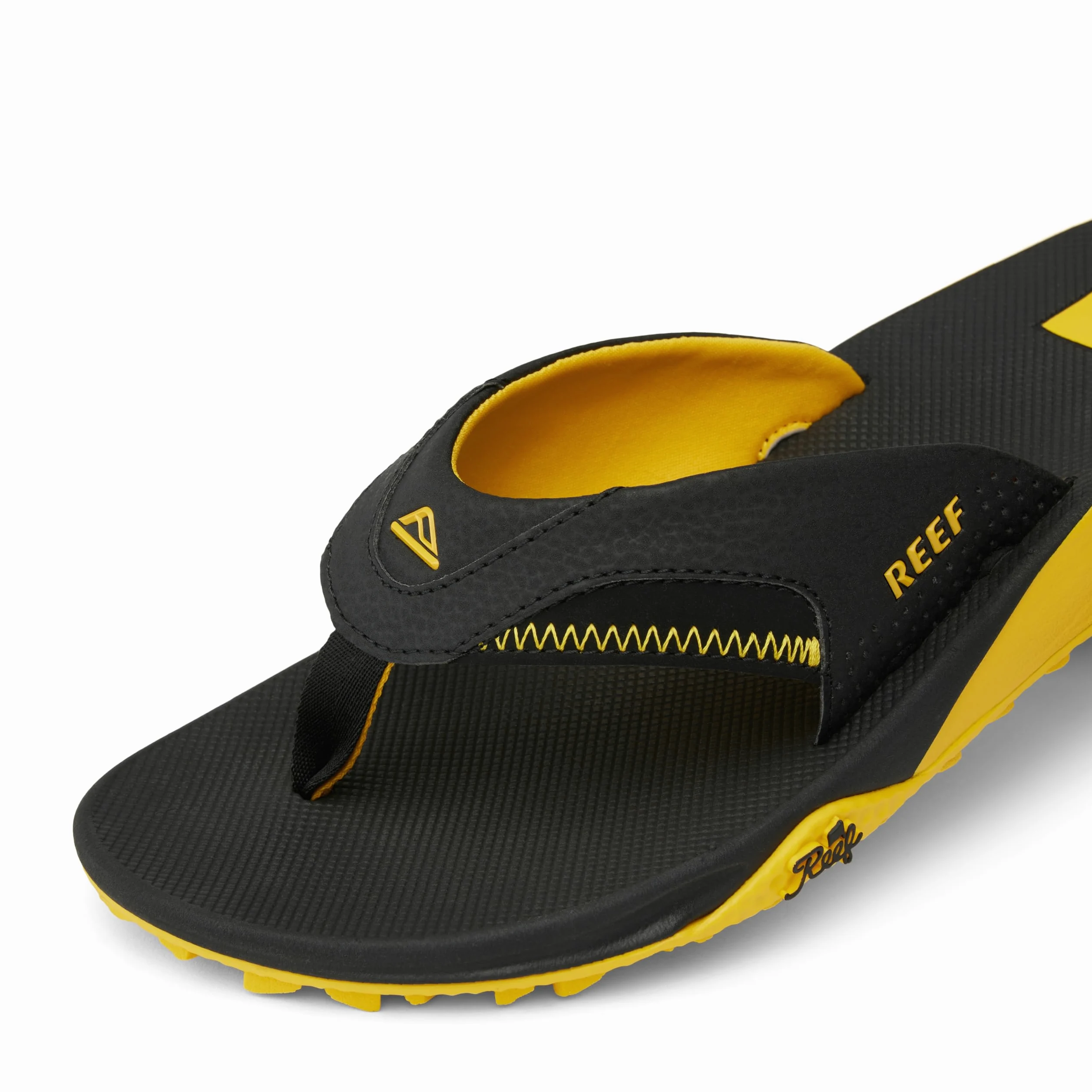 Reef Fanning Pregame Chanclas con abrebotellas para hombre, soporte en el arco, suela duradera, resistentes al agua, Carmesí/Blanco, 45 EU