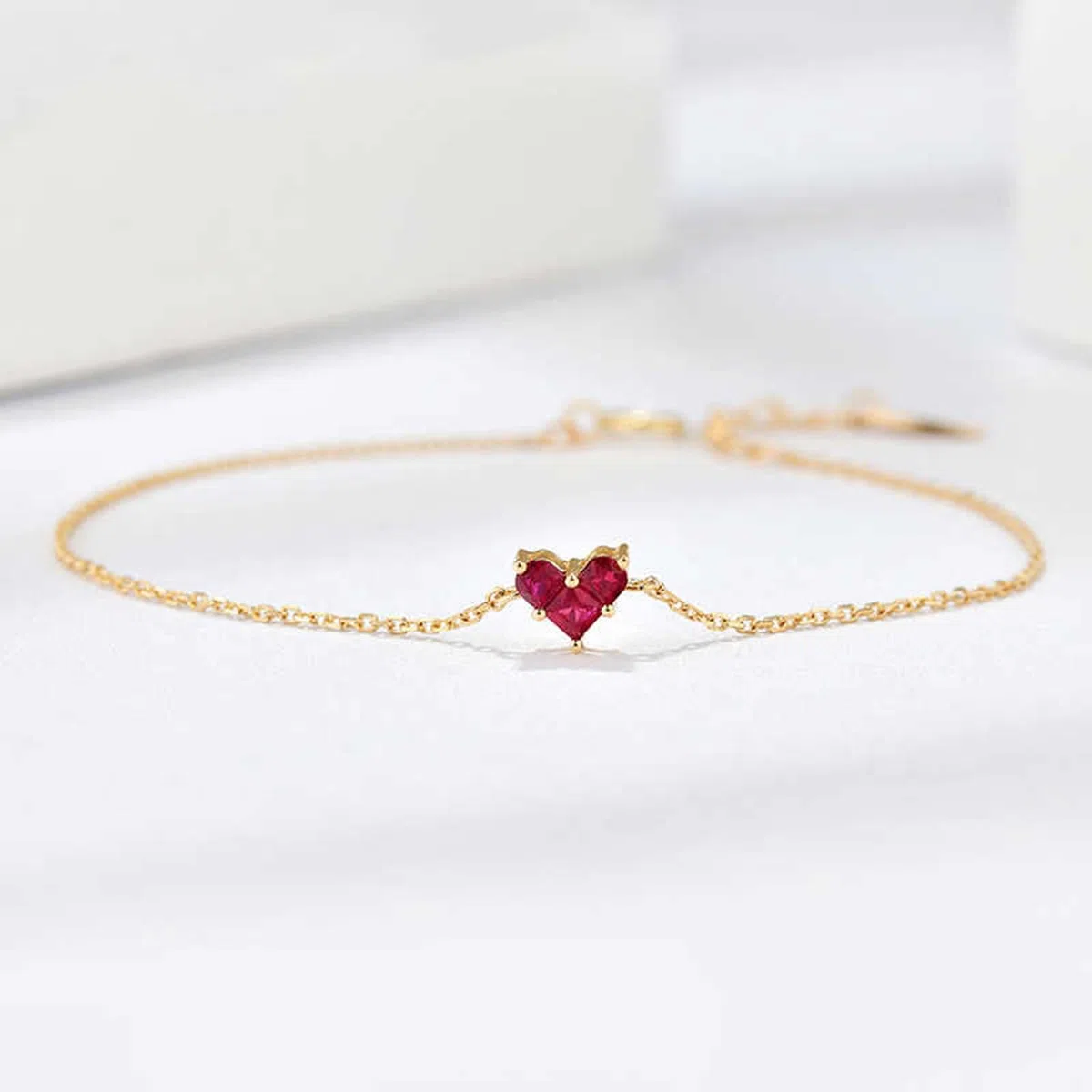 Pulseras de oro para mujer, pulsera de cadena de oro amarillo con rompecabezas de rubí de corazón de 0,21 quilates