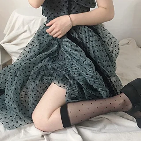Medias para mujer Medias con estampado de lunares sexy Calcetines hasta la rodilla Medias de rejilla elásticas suaves Calcetines de pierna larga de moda para niñas Negro (estilo blanco A Talla única)