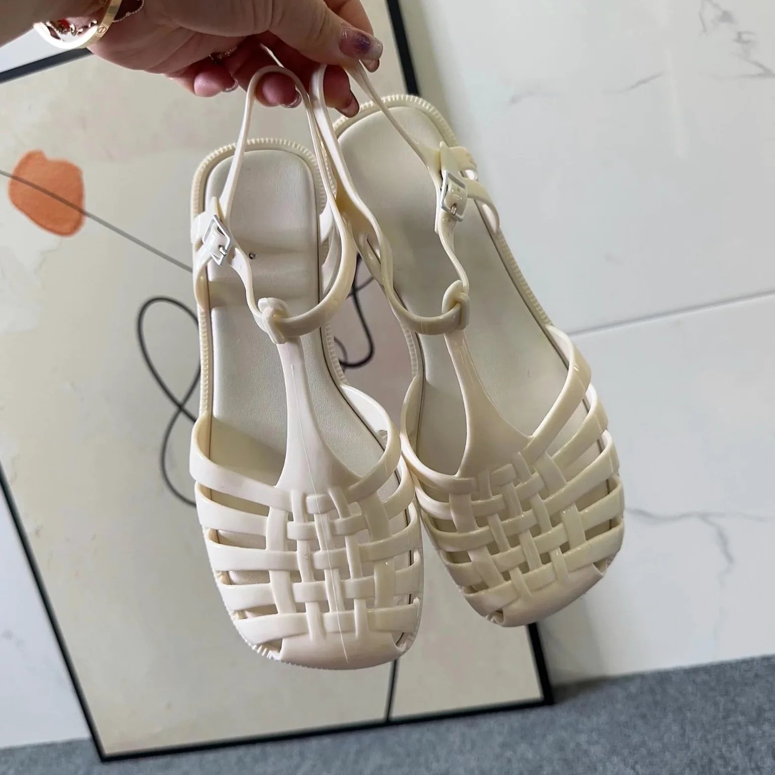 RXZCHH Sandalias Planas Romanas con Punta Cuadrada para Mujer, Zapatos de gelatina calados, Sandalias Informales de Verano para Playa, Talla única pequeña (púrpura, 39)