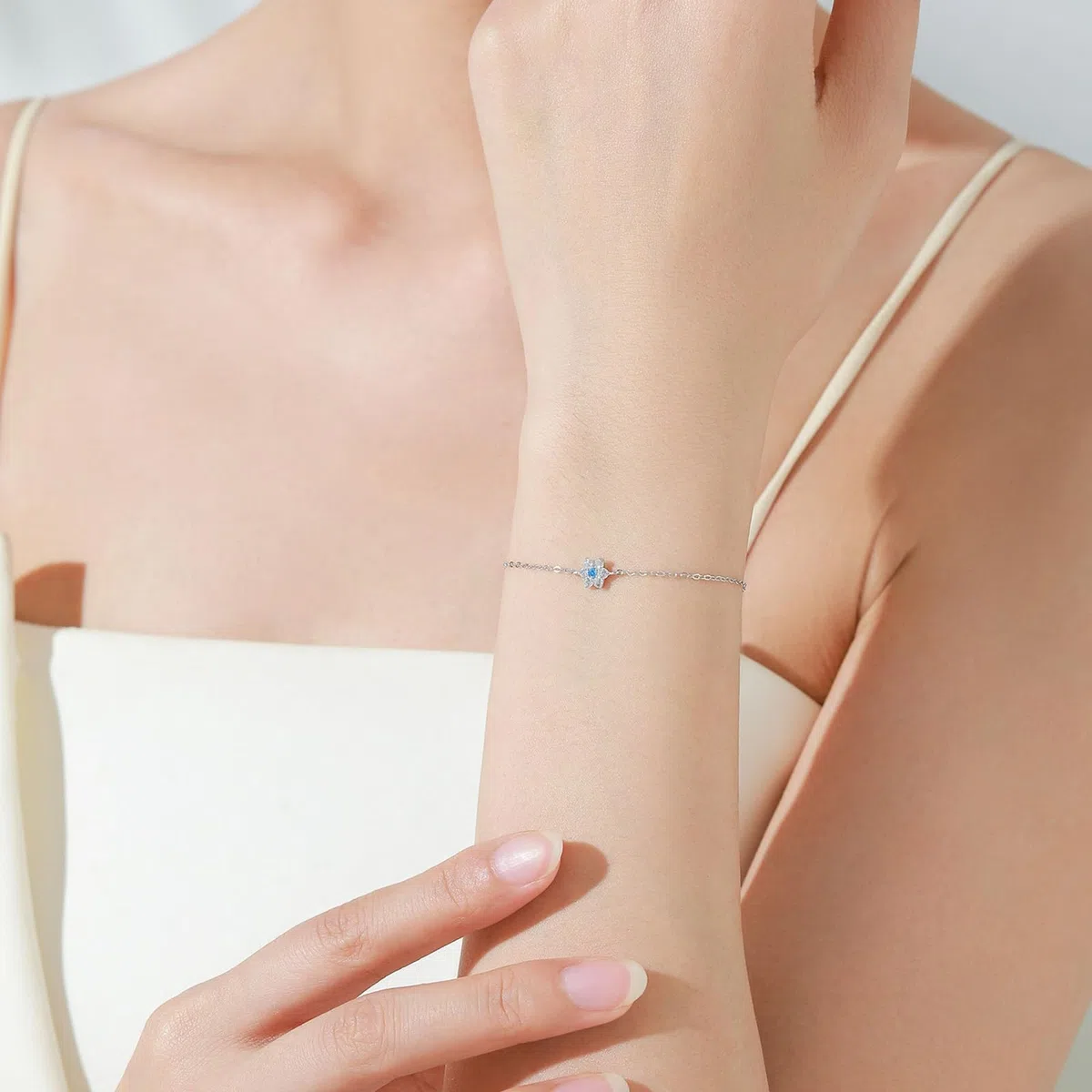 Pulsera de moda de flores para mujer con aguamarina y diamantes de laboratorio, pulsera de flores para mujer,