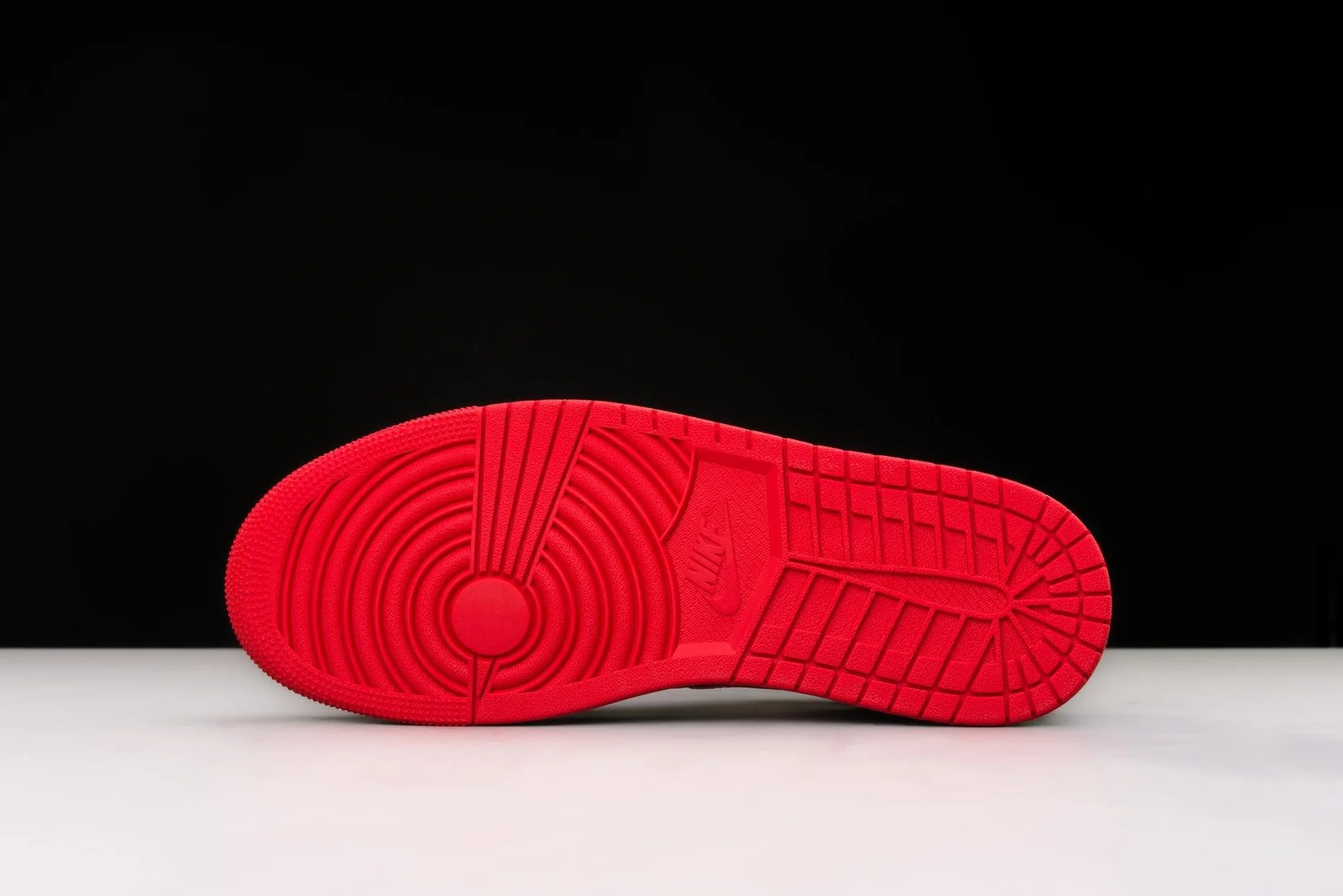 Buty Air Jordan 1 Mid Alternate Bred 2022 44