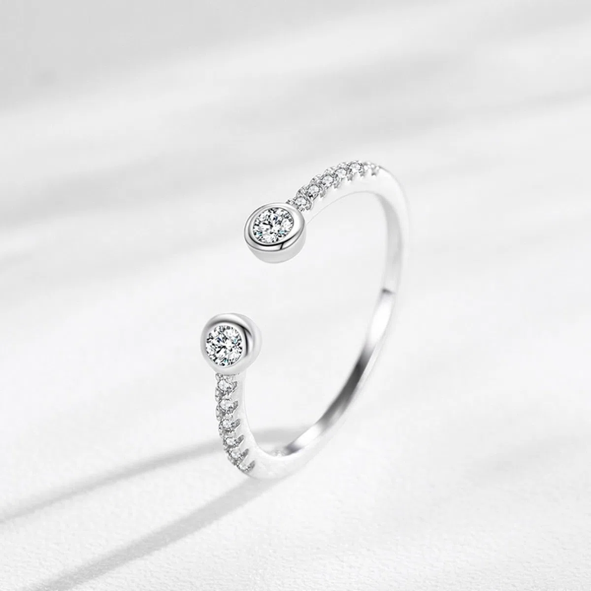 KnSam Anillo de boda de oro blanco Au 375/585/750, anillo apilable, forma abierta, anillo solitario con diamante creado en laboratorio, oro blanco de 9 K/14 K/18 K, talla 47-65