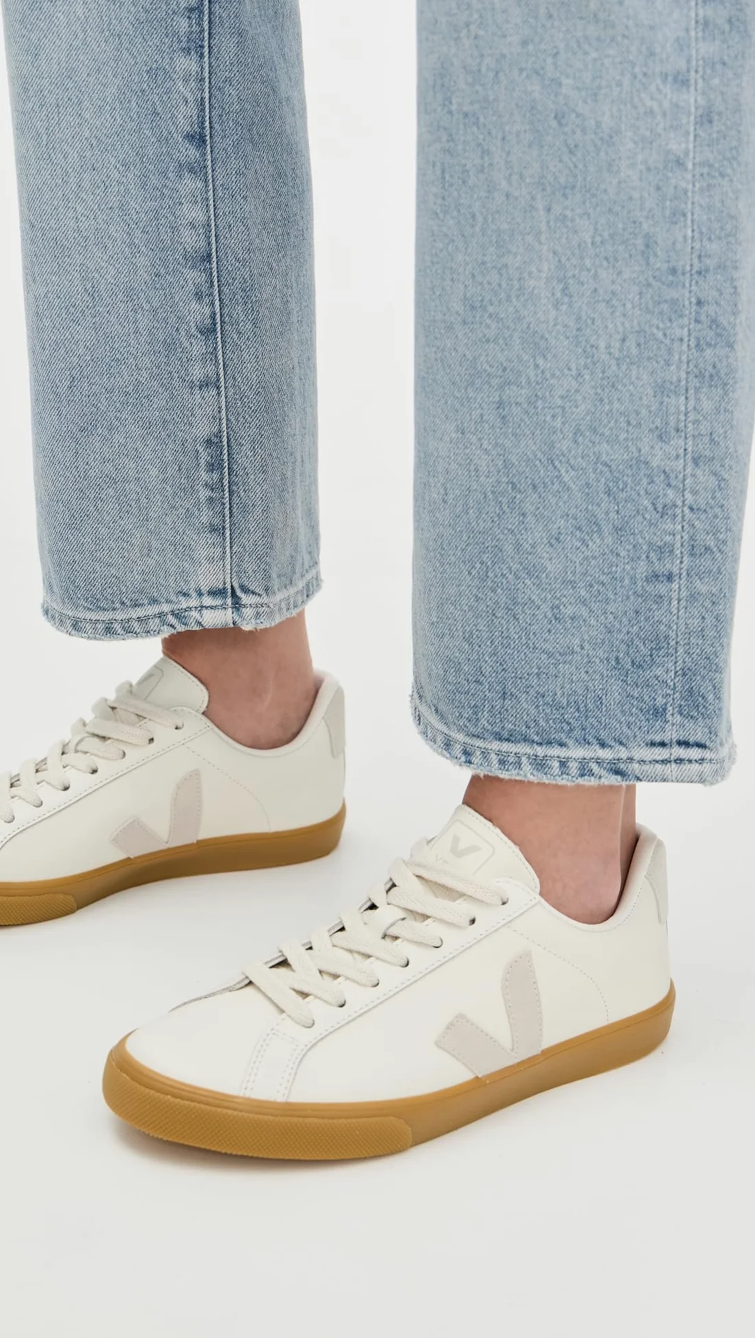 Veja Women's EsplarSneaker