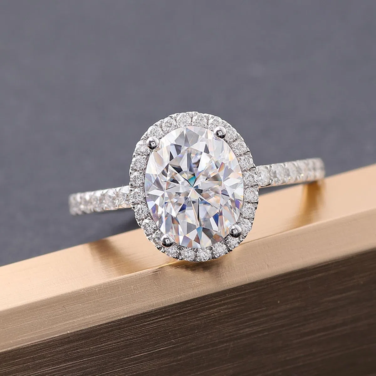 Anillo de oro blanco para mujer 375/585/750, anillo de compromiso de 9 K/14 K/18 K, oro auténtico Halo, anillos de boda, anillos de boda grabados con Moissanite D Color VVS1 para mujeres