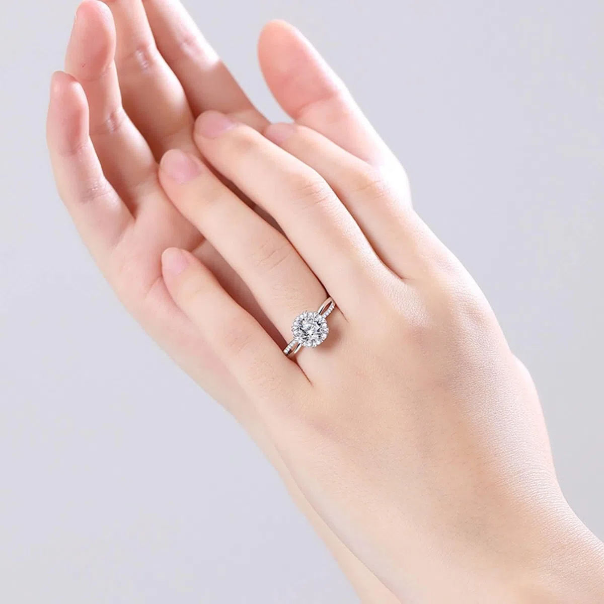 Anillos de compromiso con moissanite de 1 ct, anillo de boda de oro auténtico Halo Moissanite, anillos de boda de oro blanco para mujer