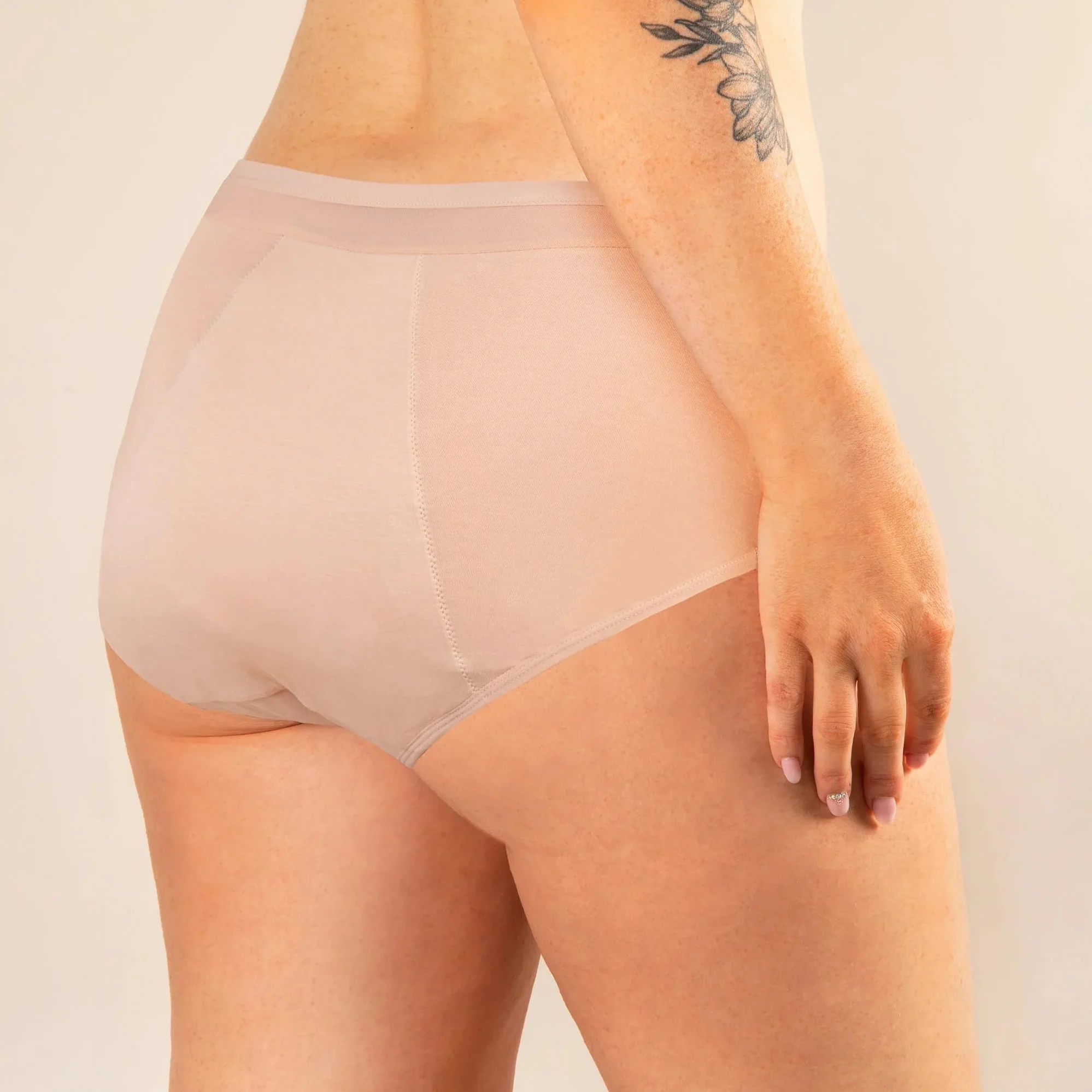 Braga Menstrual Mujer de Talla Alta Vanessa - Serenidad, Comodidad y Feminidad - Tallas S a 5XL