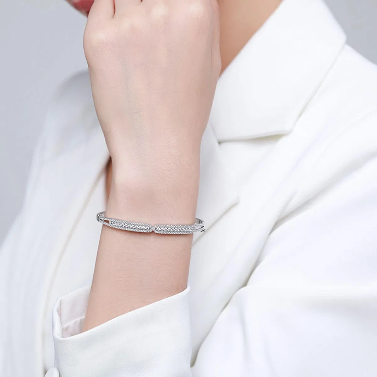 Pulsera Oro Blanco 9K / 14K / 18K Mujer, Redondo con Moissanita, Cadena 16 CM, Pulsera para Mujer de Plata