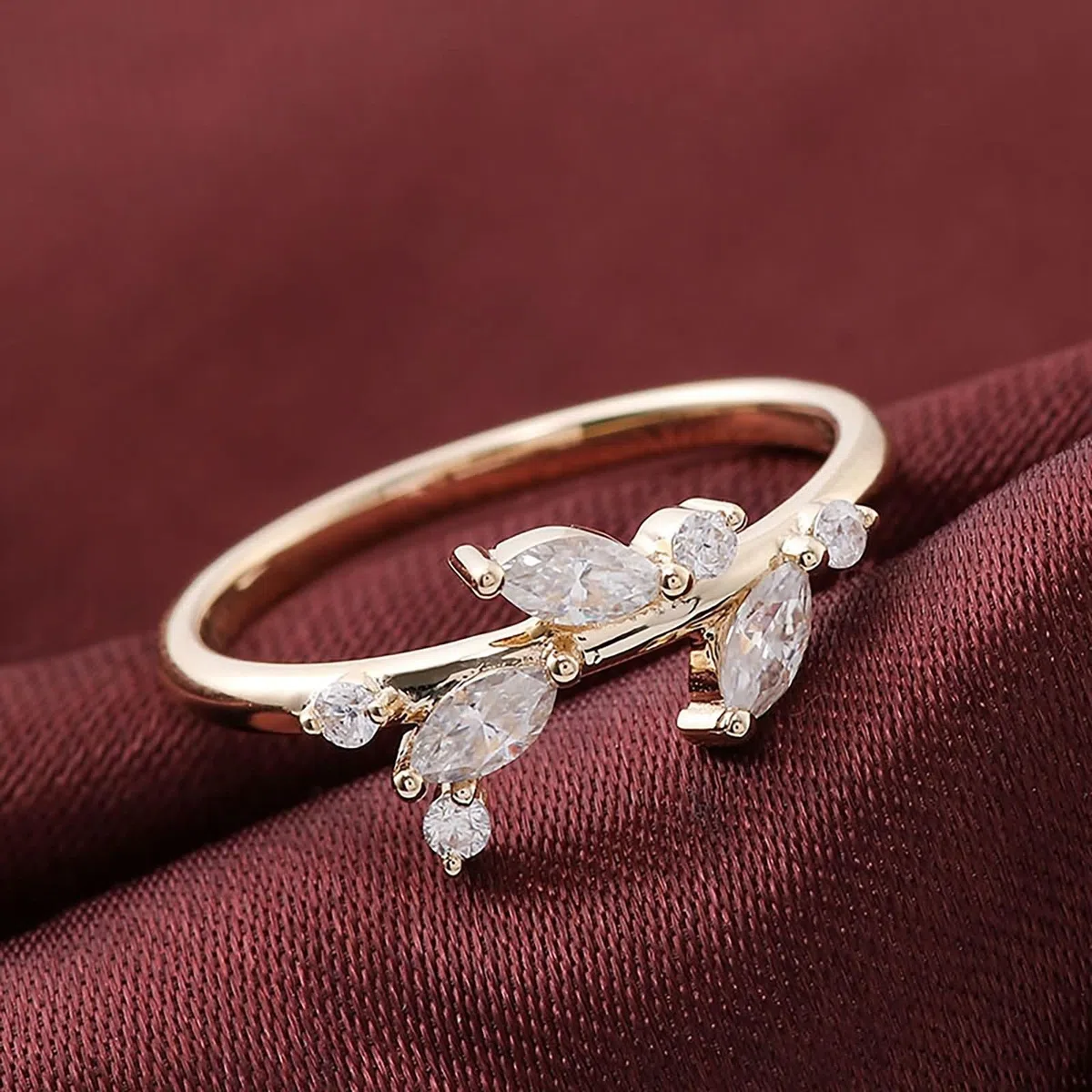 Anillo de graduación, anillo de boda de oro amarillo de 9 quilates, blanco, marquesa y moissanita, apilable para mujer, para el día de San Valentín, anillos de novia para mujer