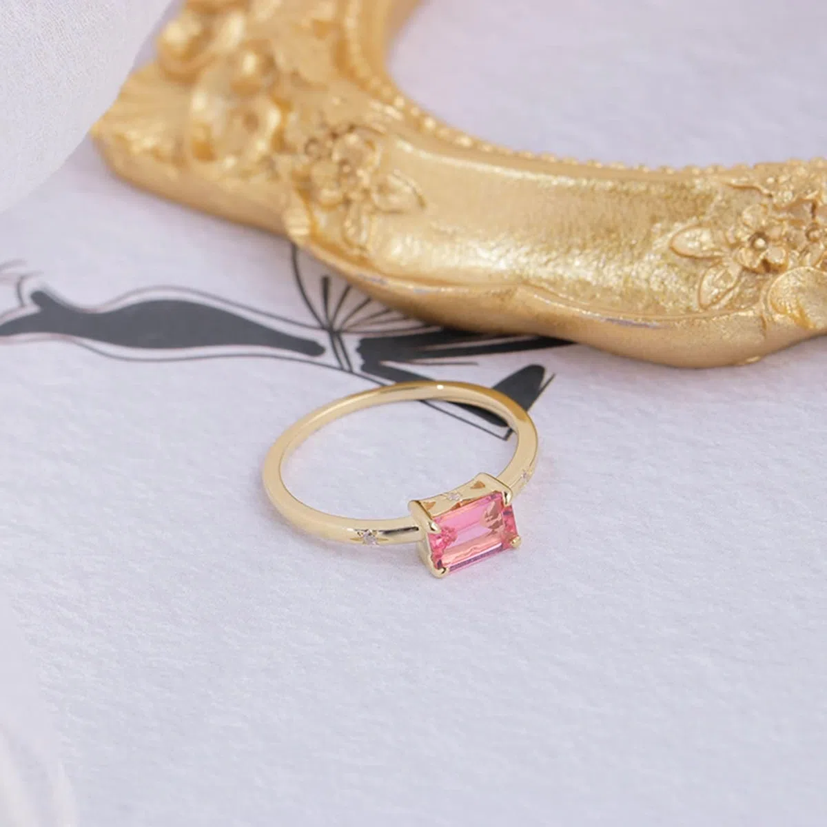 Anillos de Compromiso de Mujer Rectángulo con Turmalina Creada y Moissanita, Anillo de Matrimonio Oro Amarillo 9K/14K/18K de Mujer, Oro